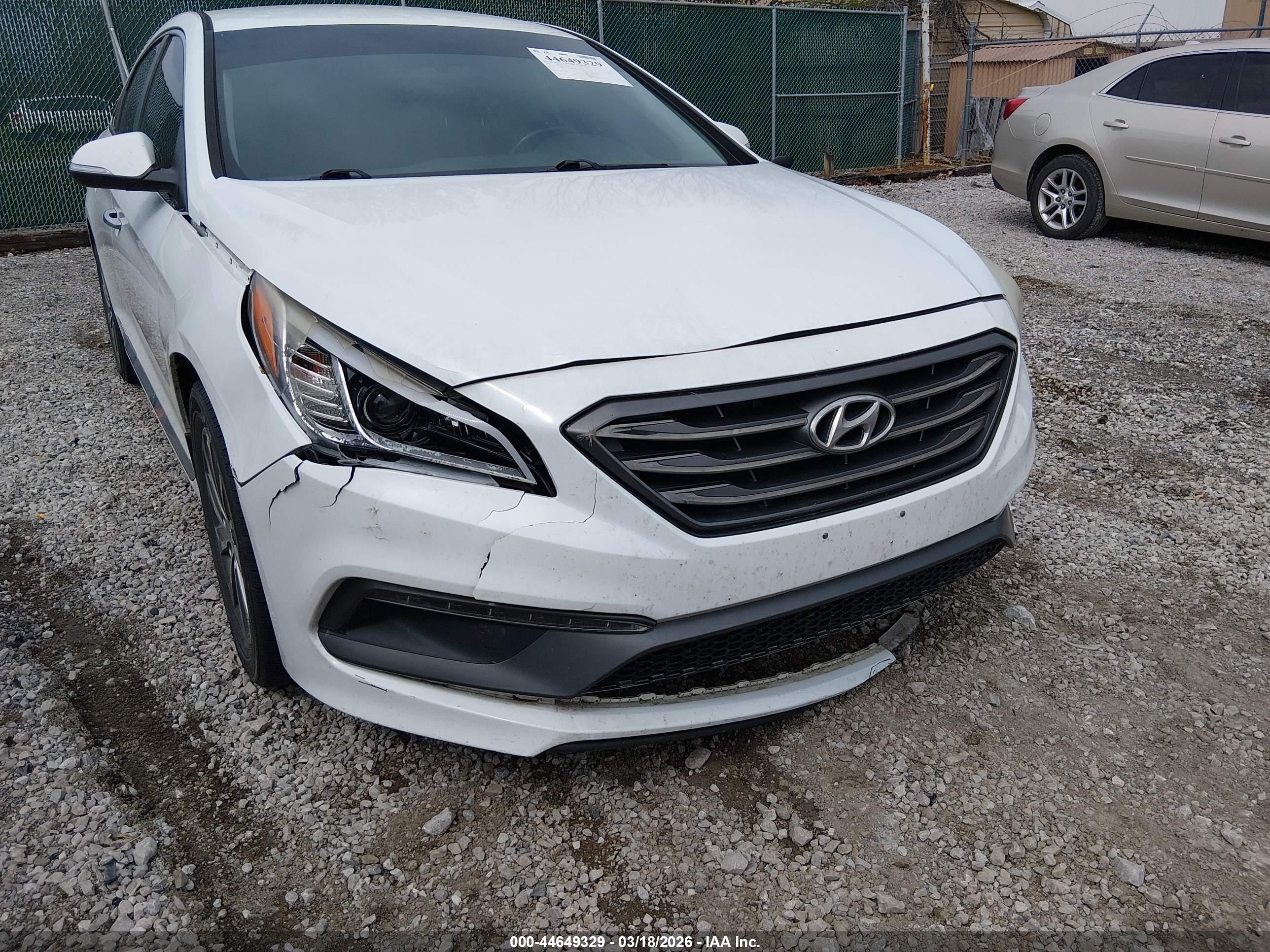 HYUNDAI SONATA image 6