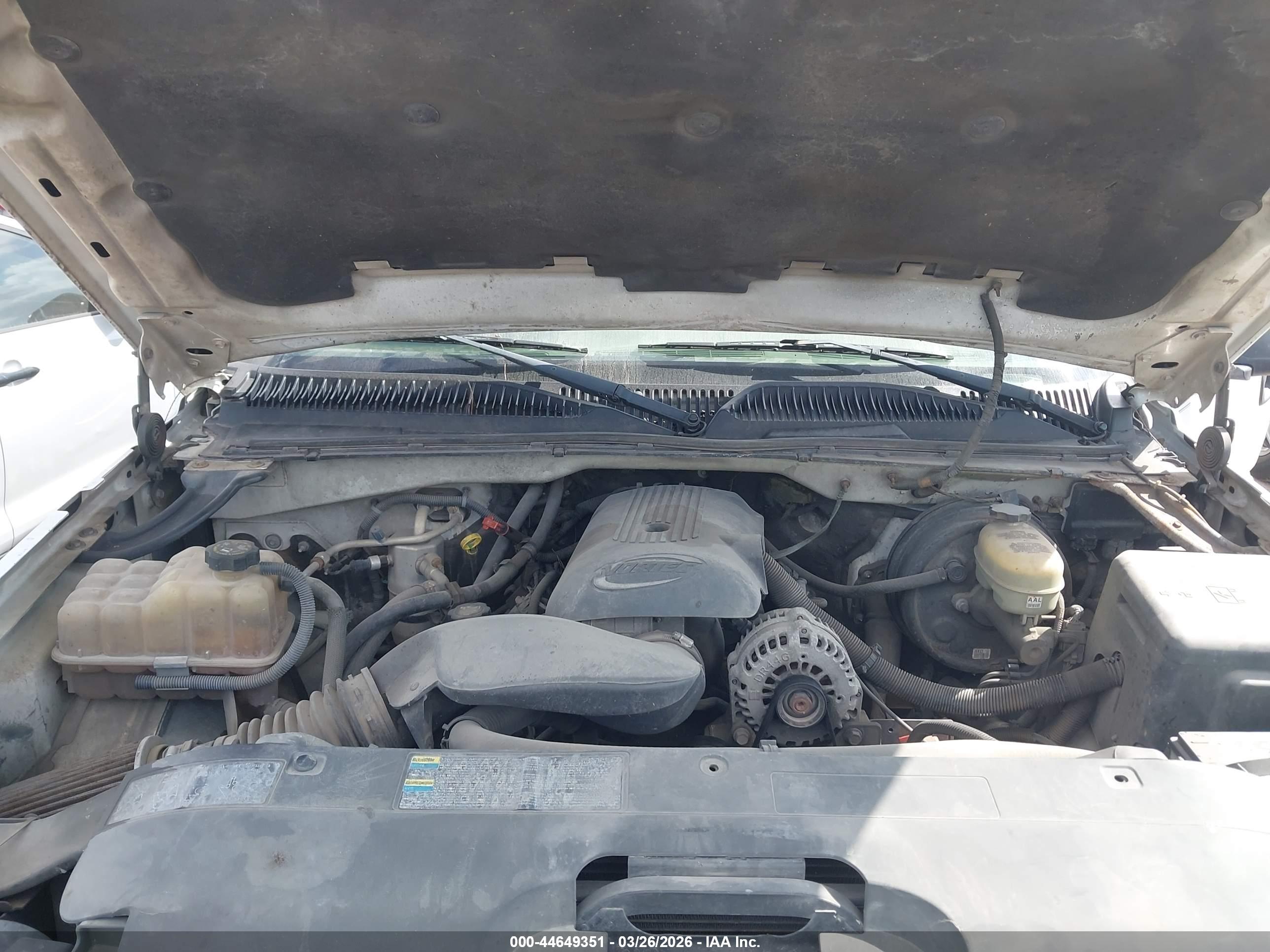 CHEVROLET SILVERADO image 10
