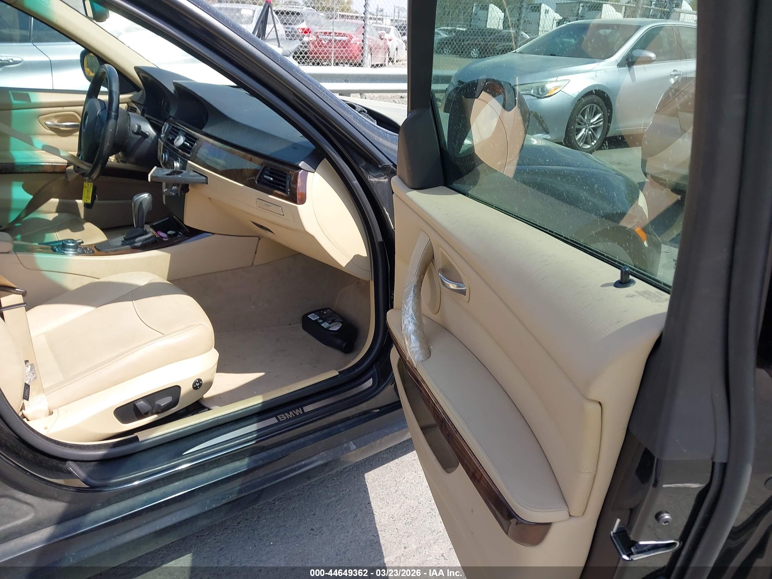 BMW 328I image 5