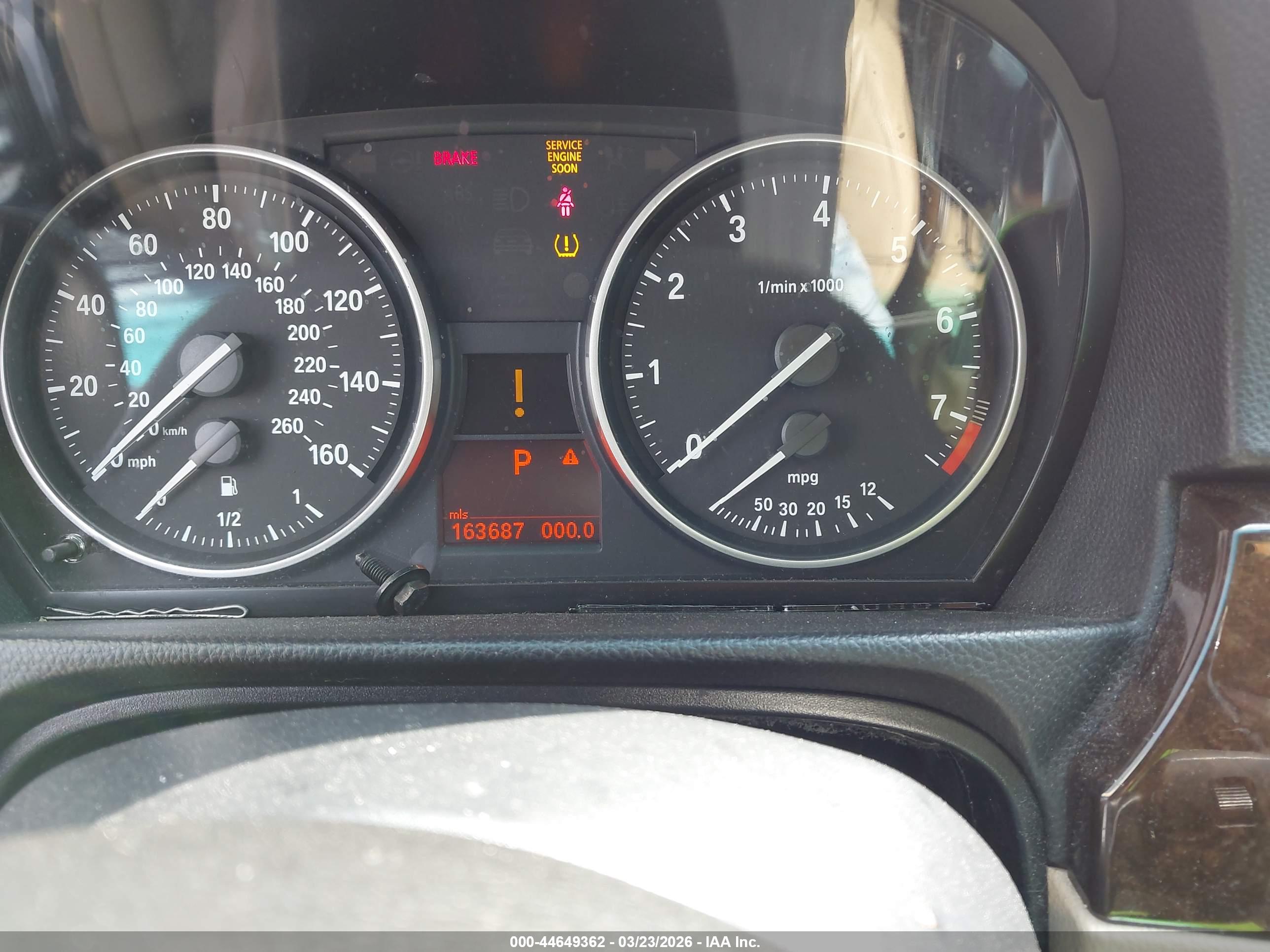 BMW 328I image 7