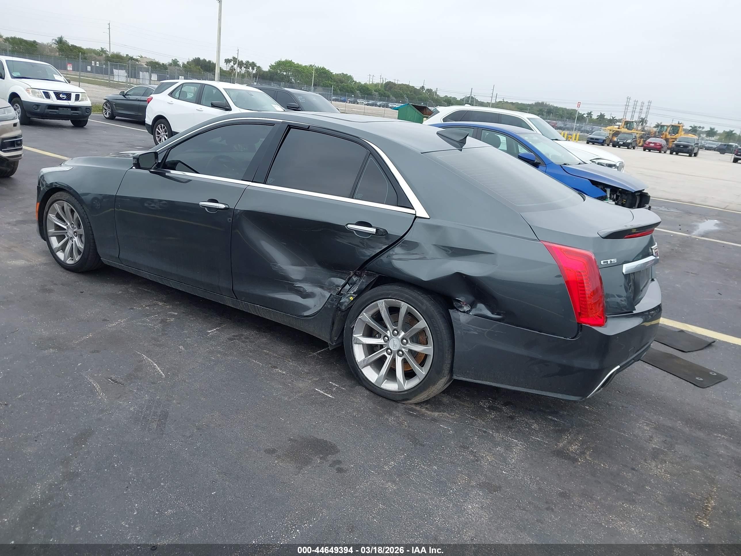 CADILLAC CTS image 3