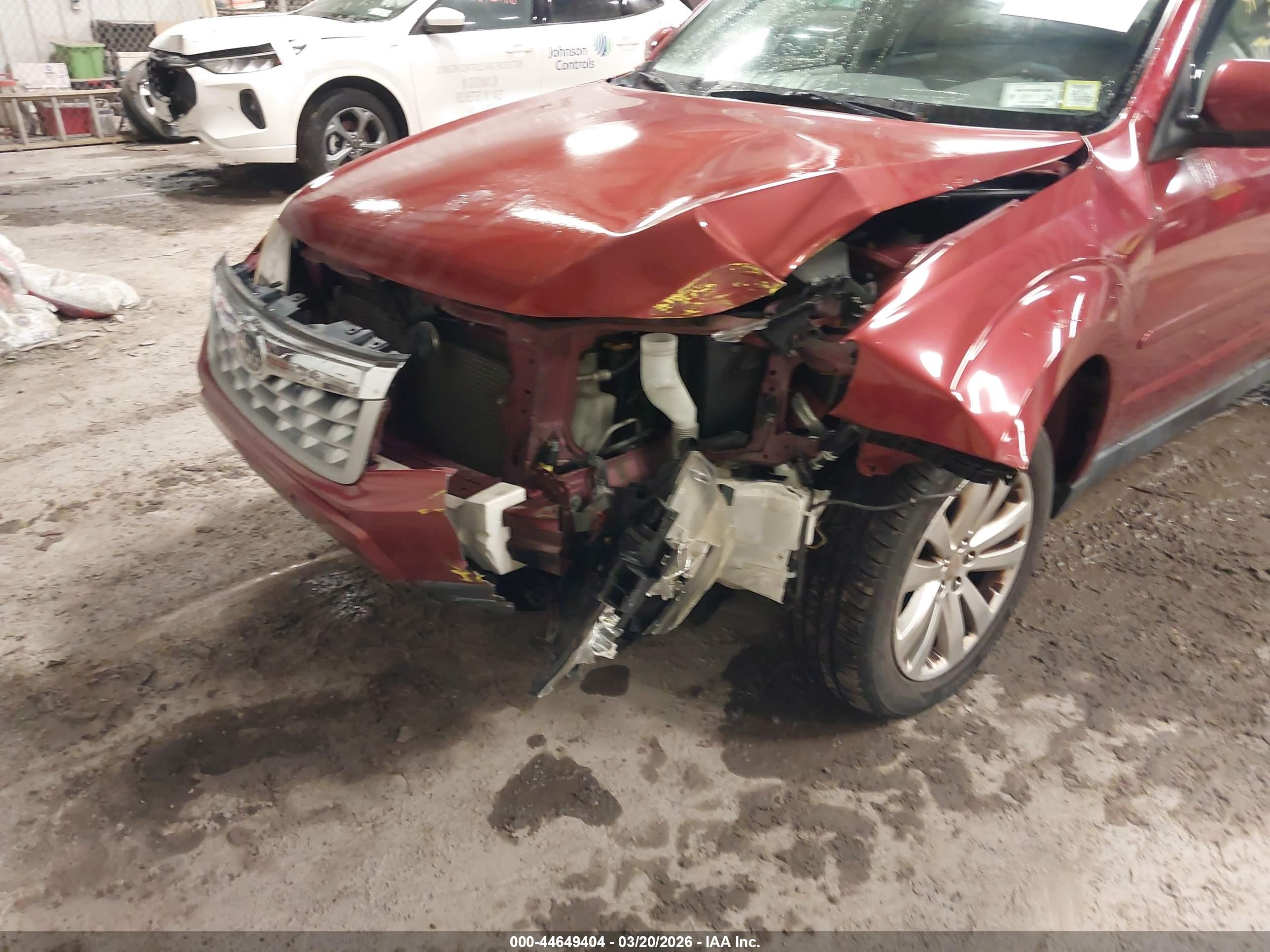 SUBARU FORESTER image 6