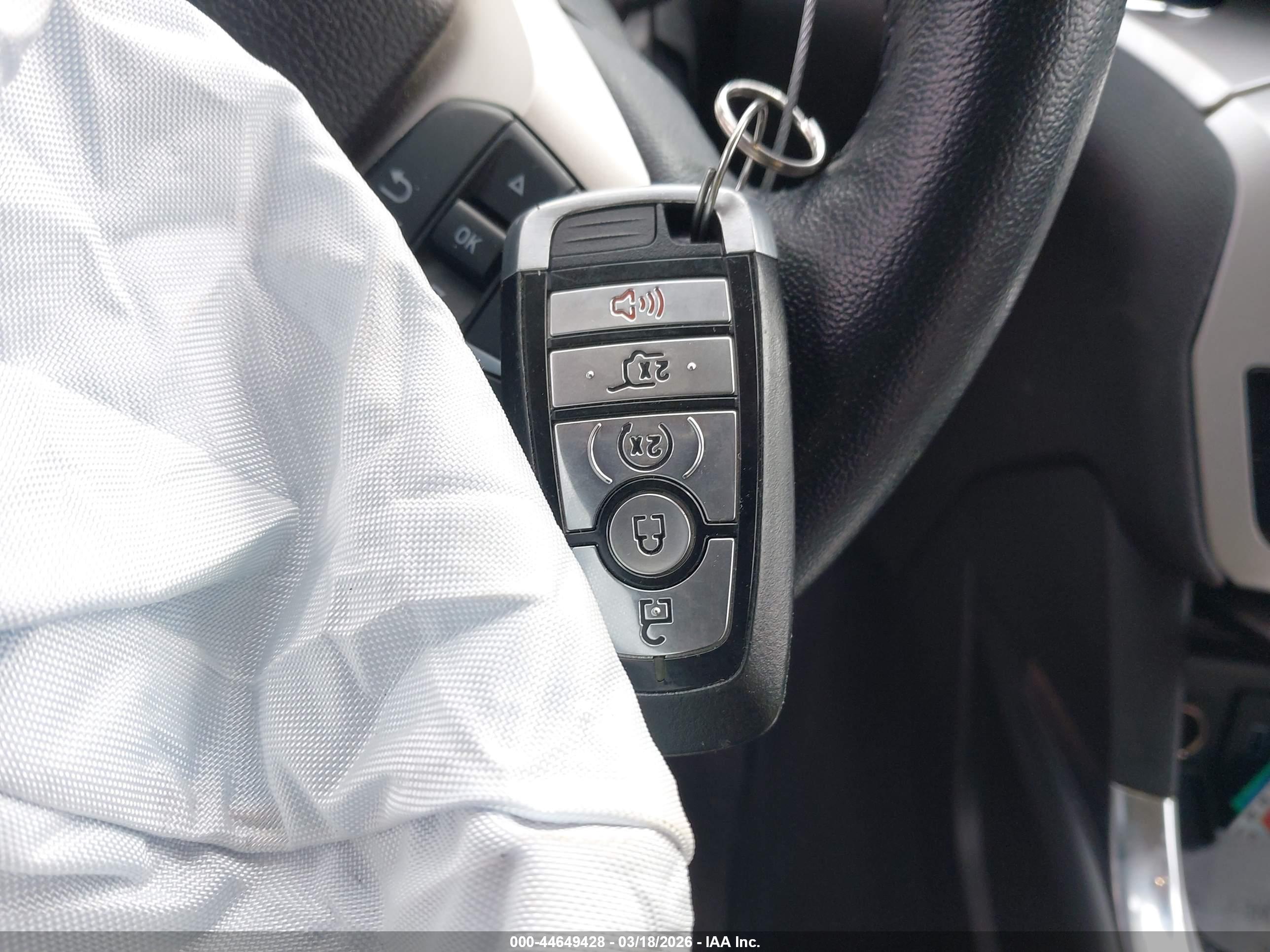 FORD EXPLORER image 11