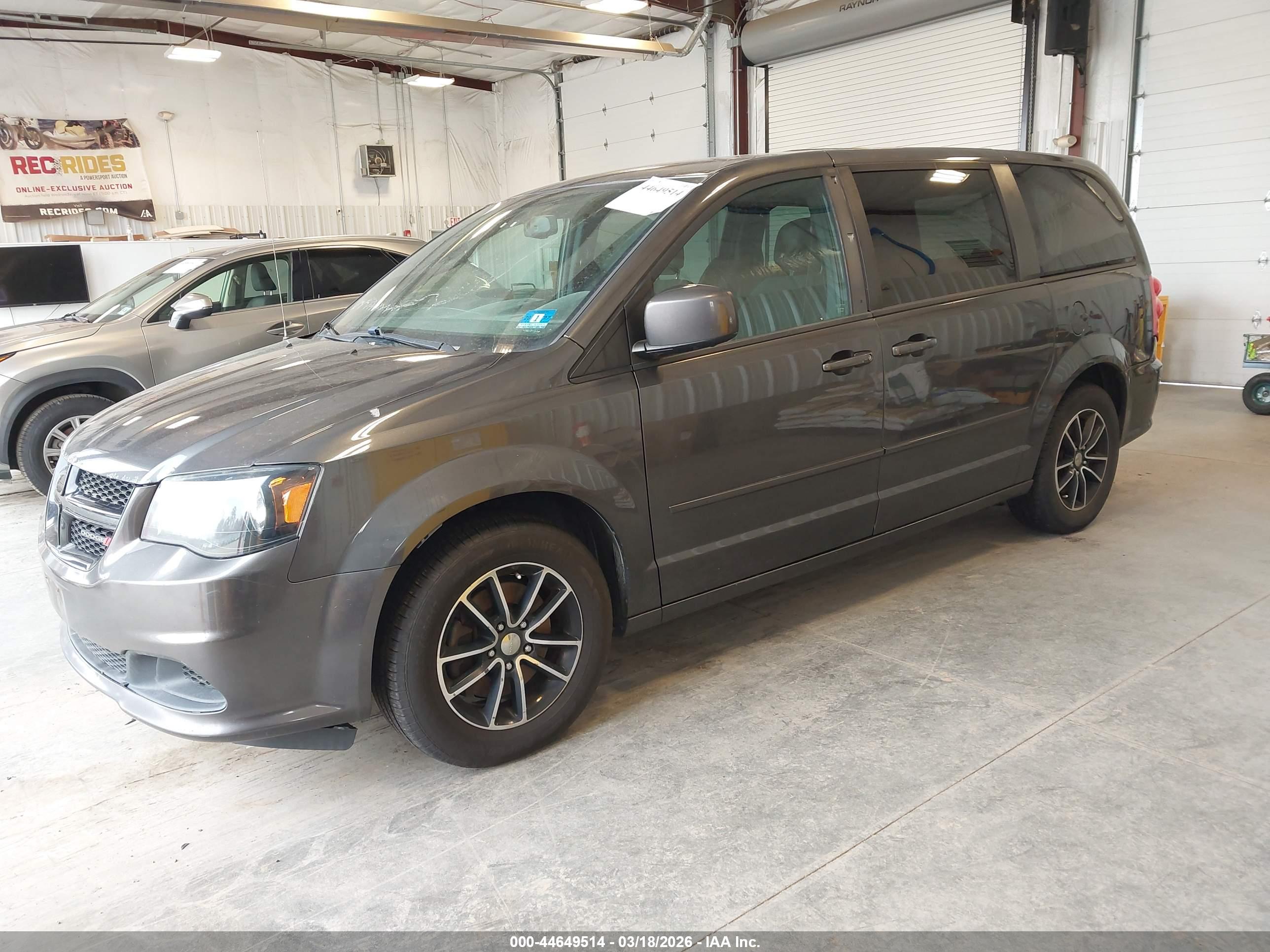 DODGE GRAND image 2