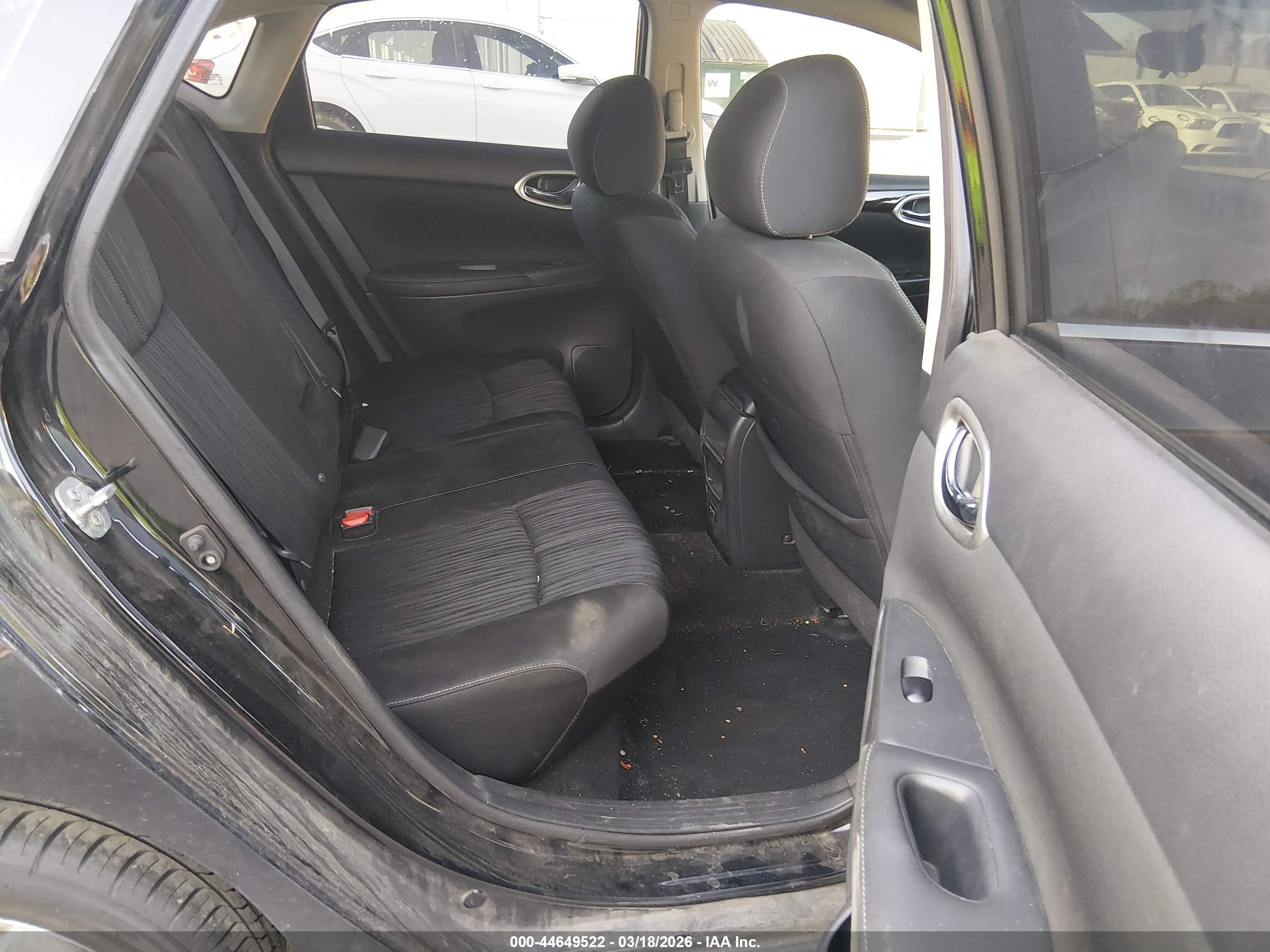 NISSAN SENTRA image 8