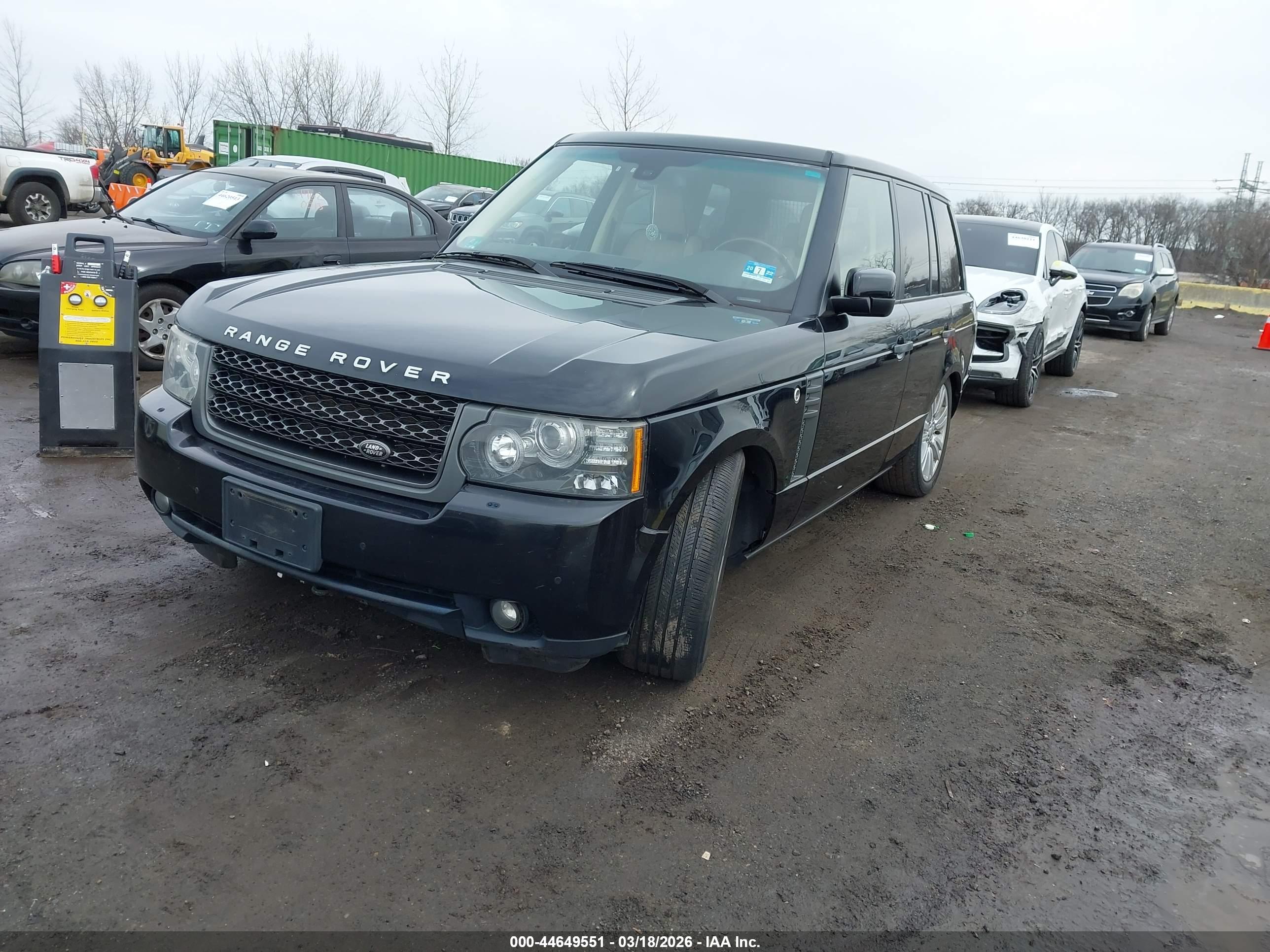 LAND ROVER image 2