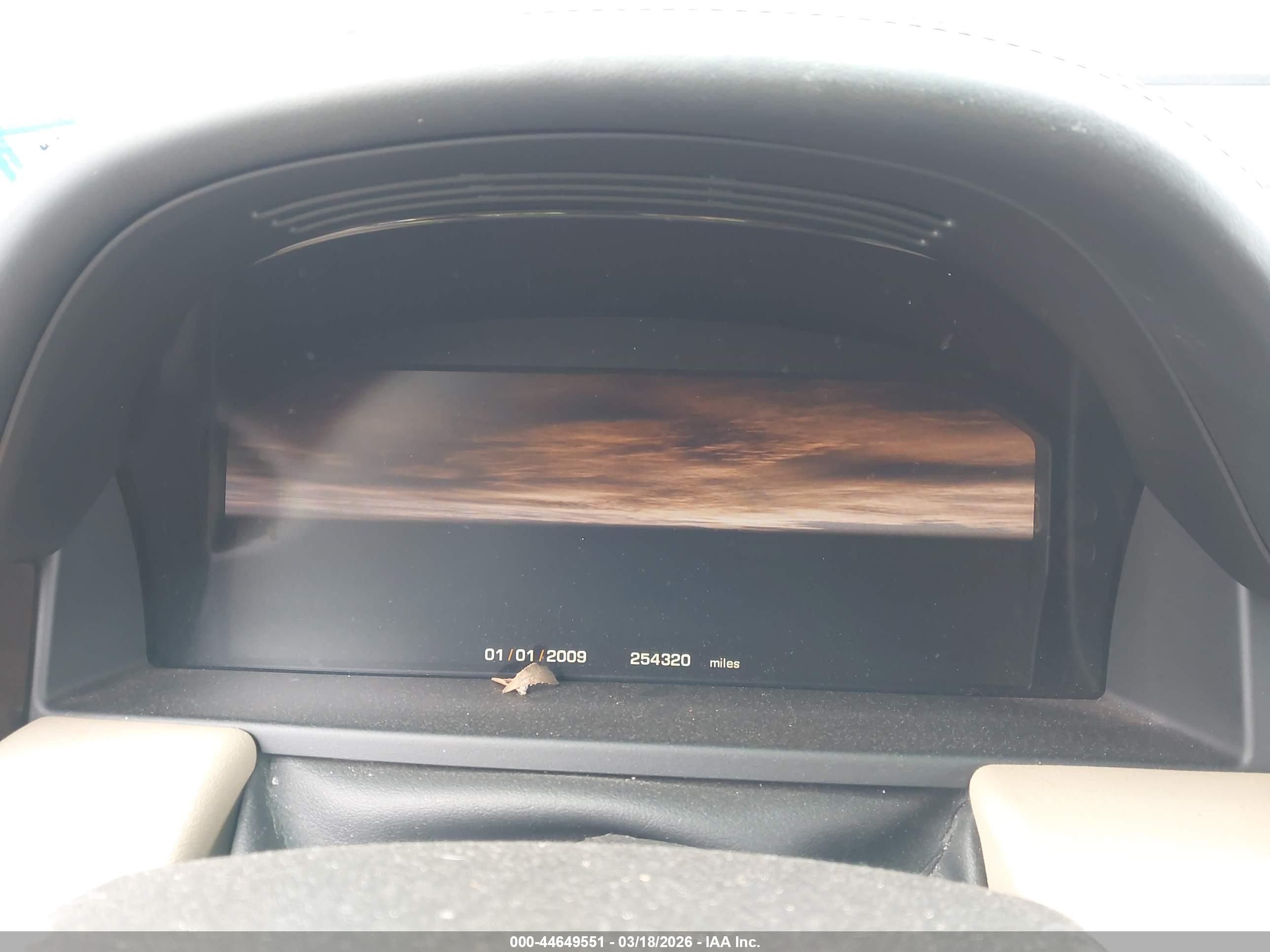 LAND ROVER image 7