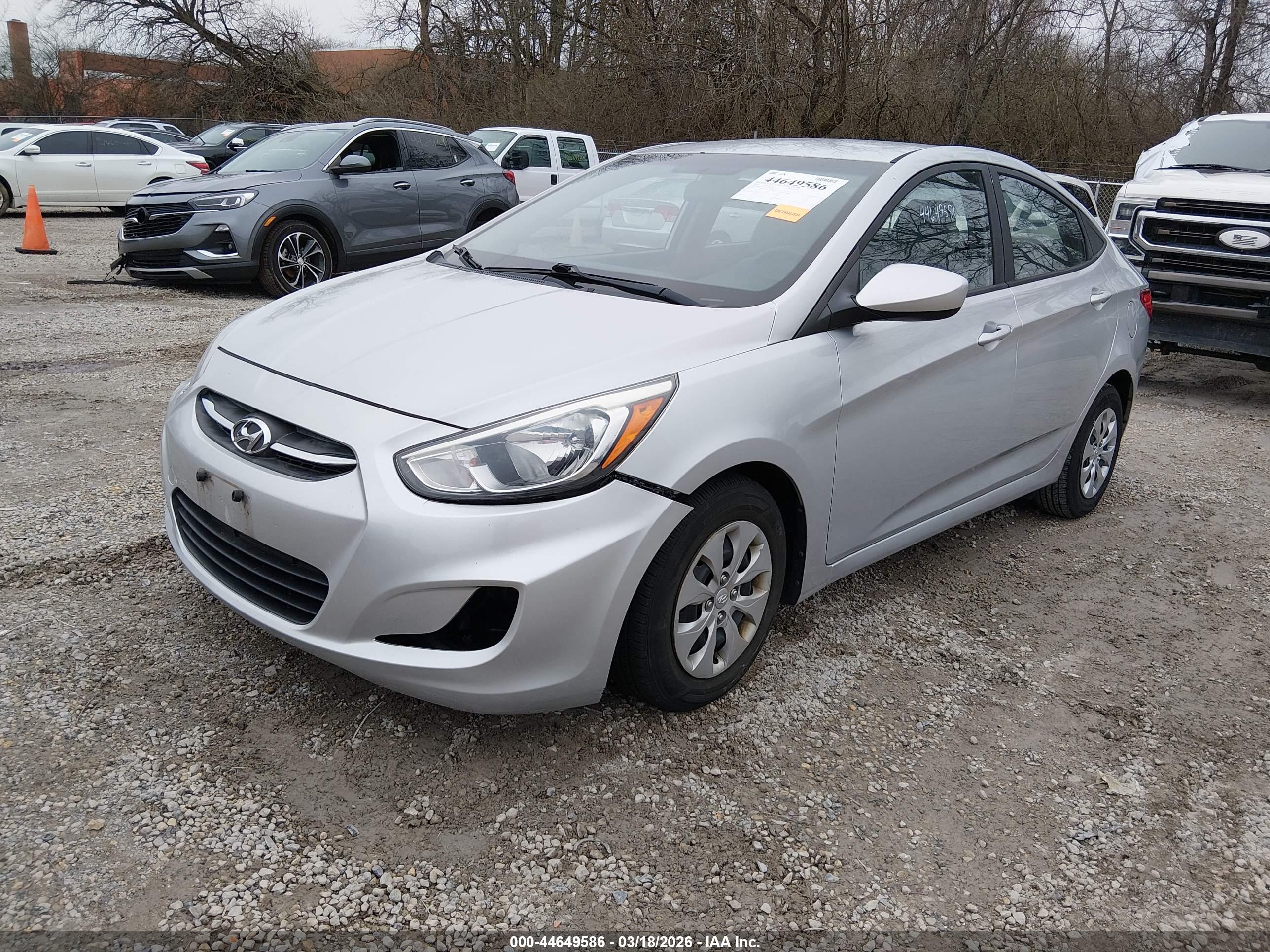 HYUNDAI ACCENT image 2