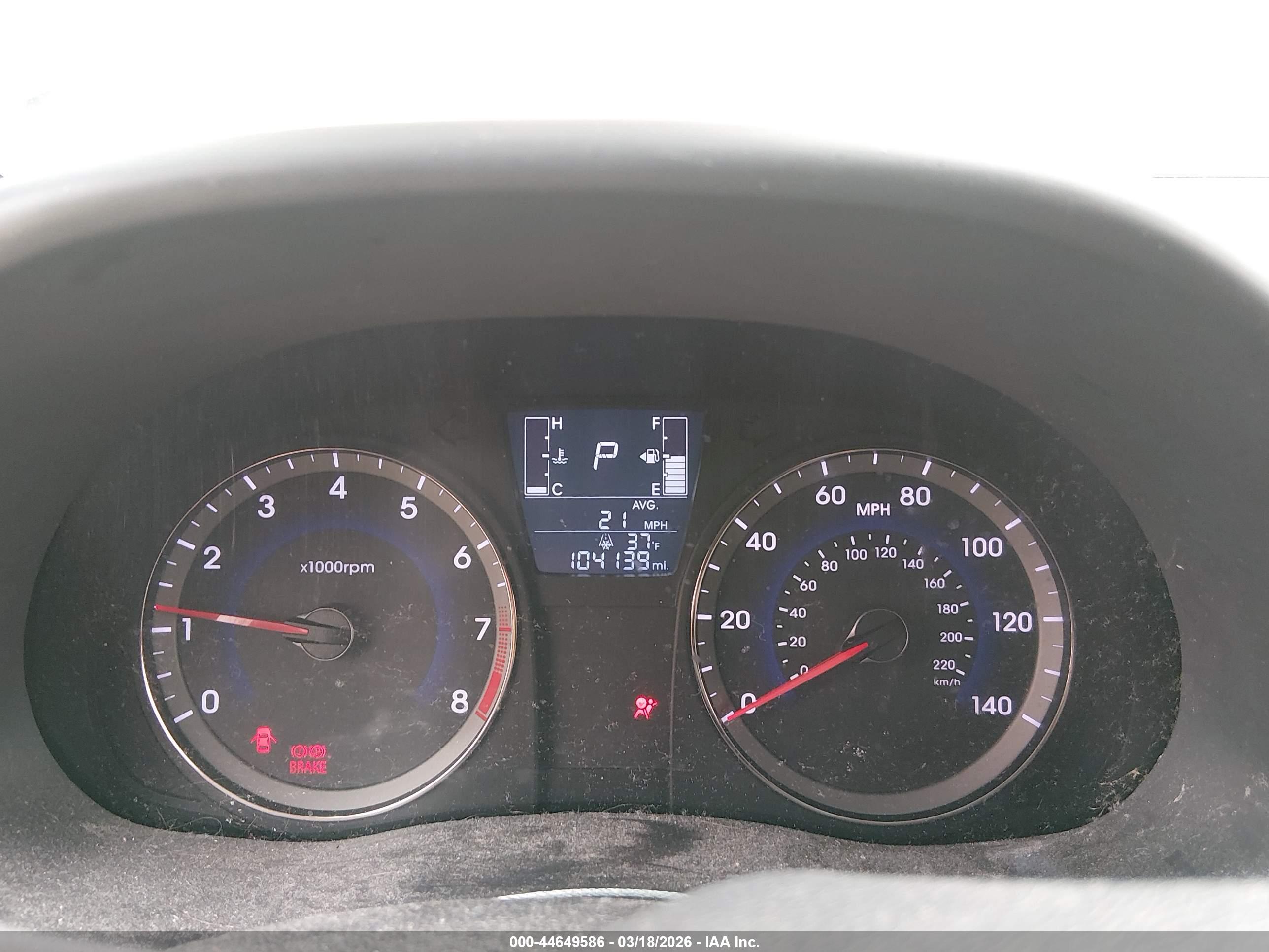 HYUNDAI ACCENT image 7