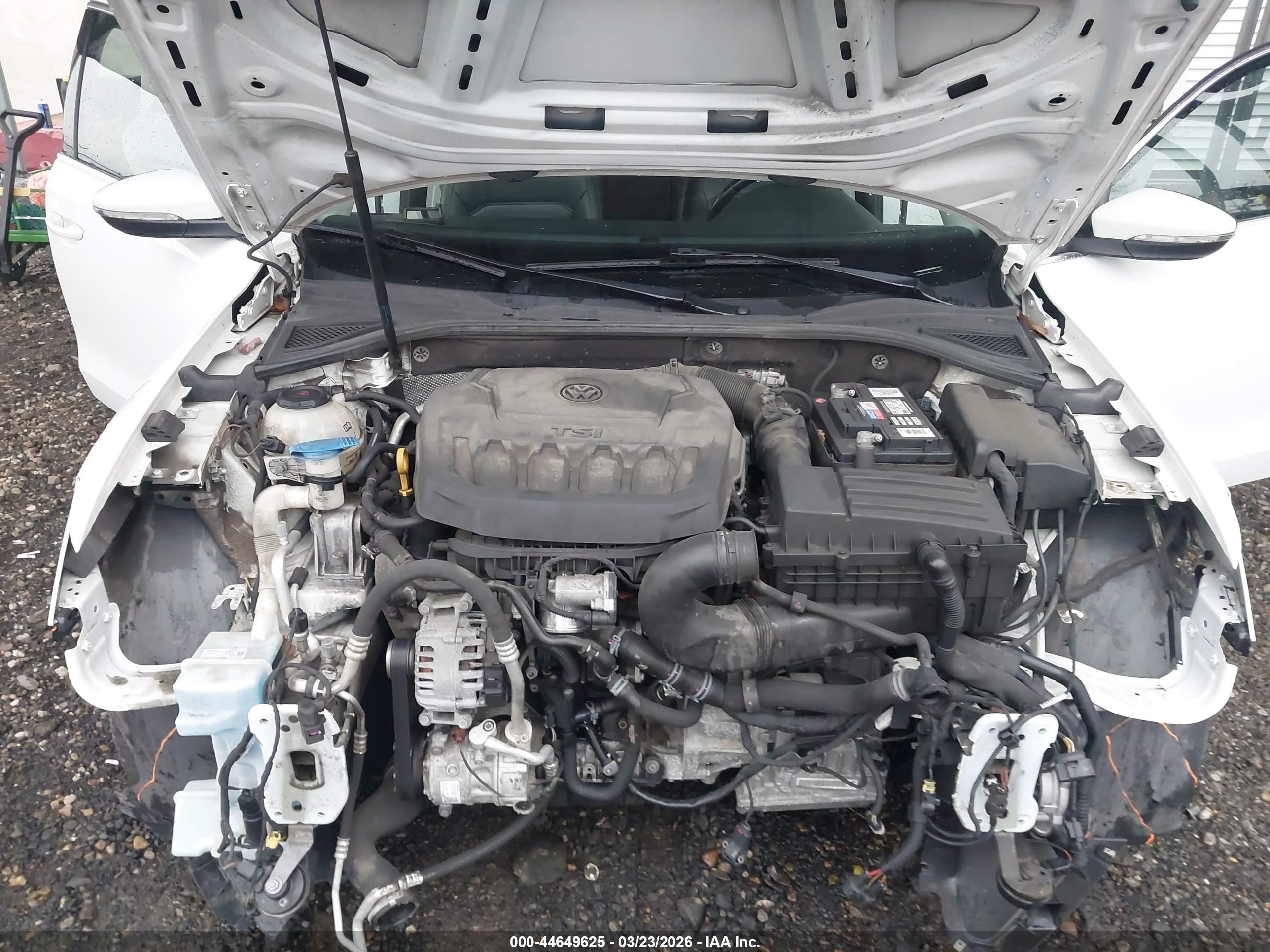 VOLKSWAGEN PASSAT image 10