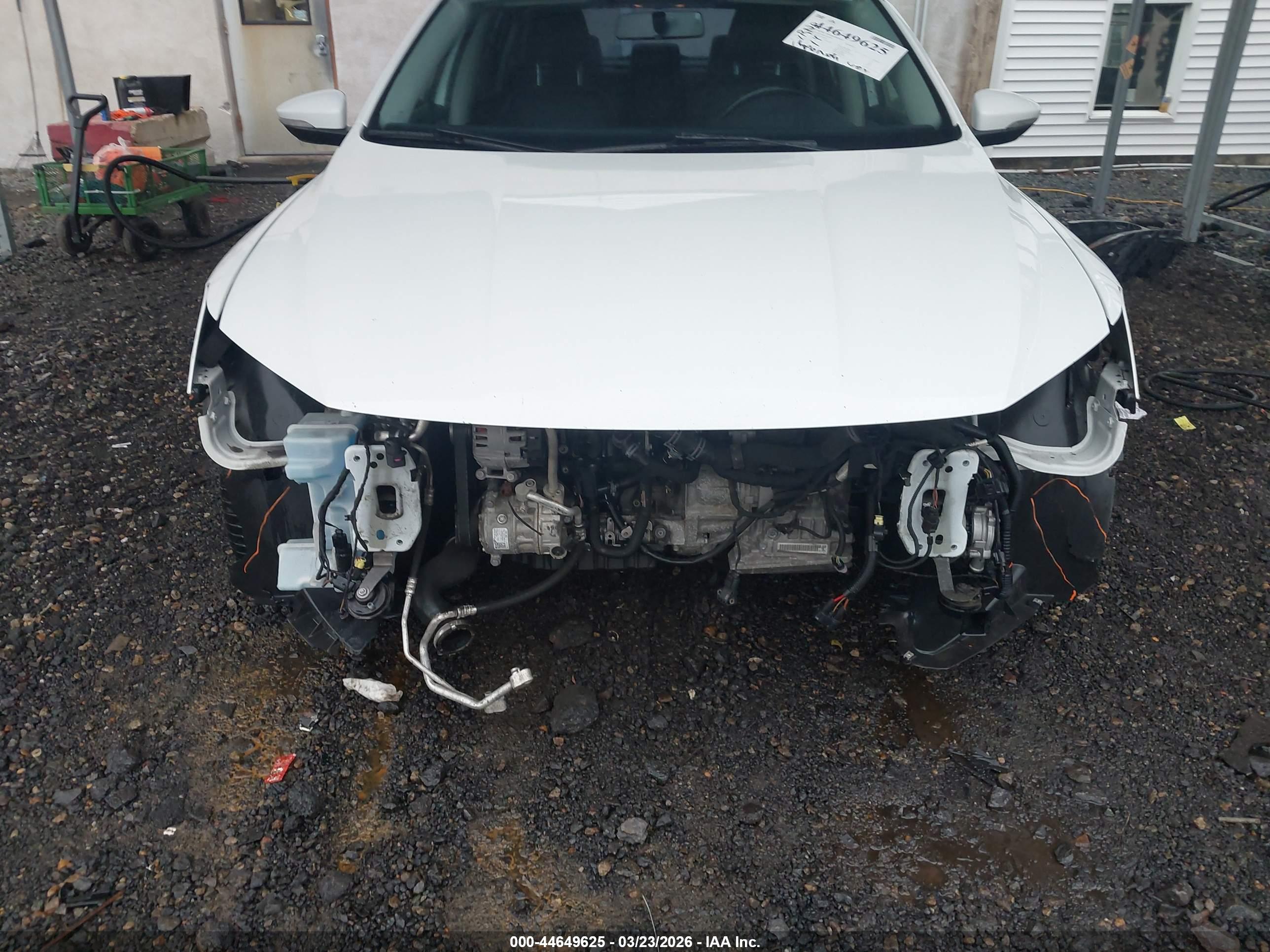 VOLKSWAGEN PASSAT image 6