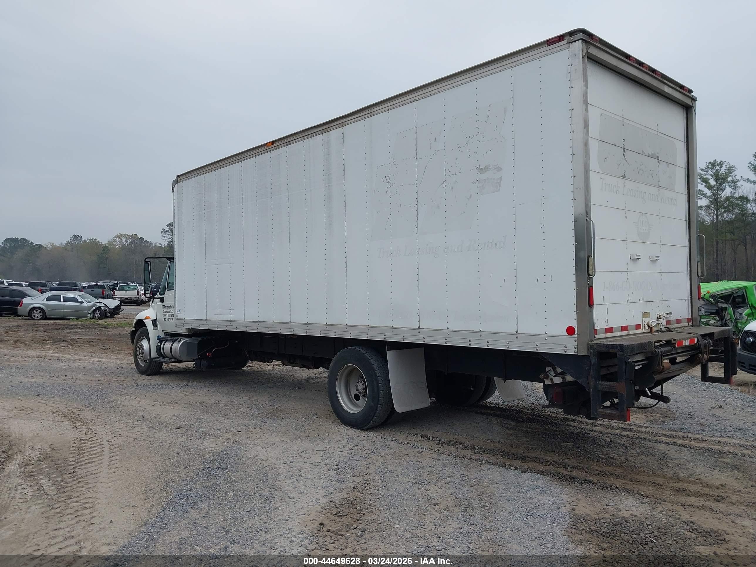 INTERNATIONAL 4000 image 3