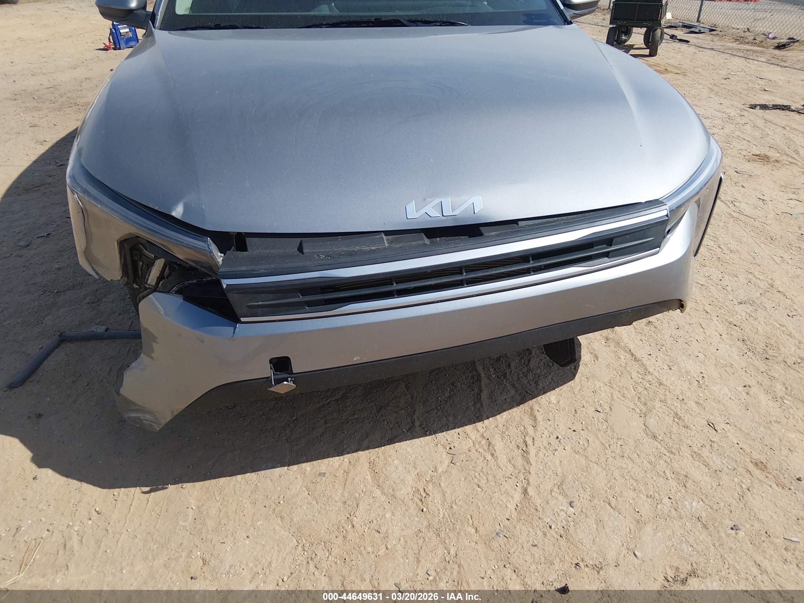 KIA K4 image 6
