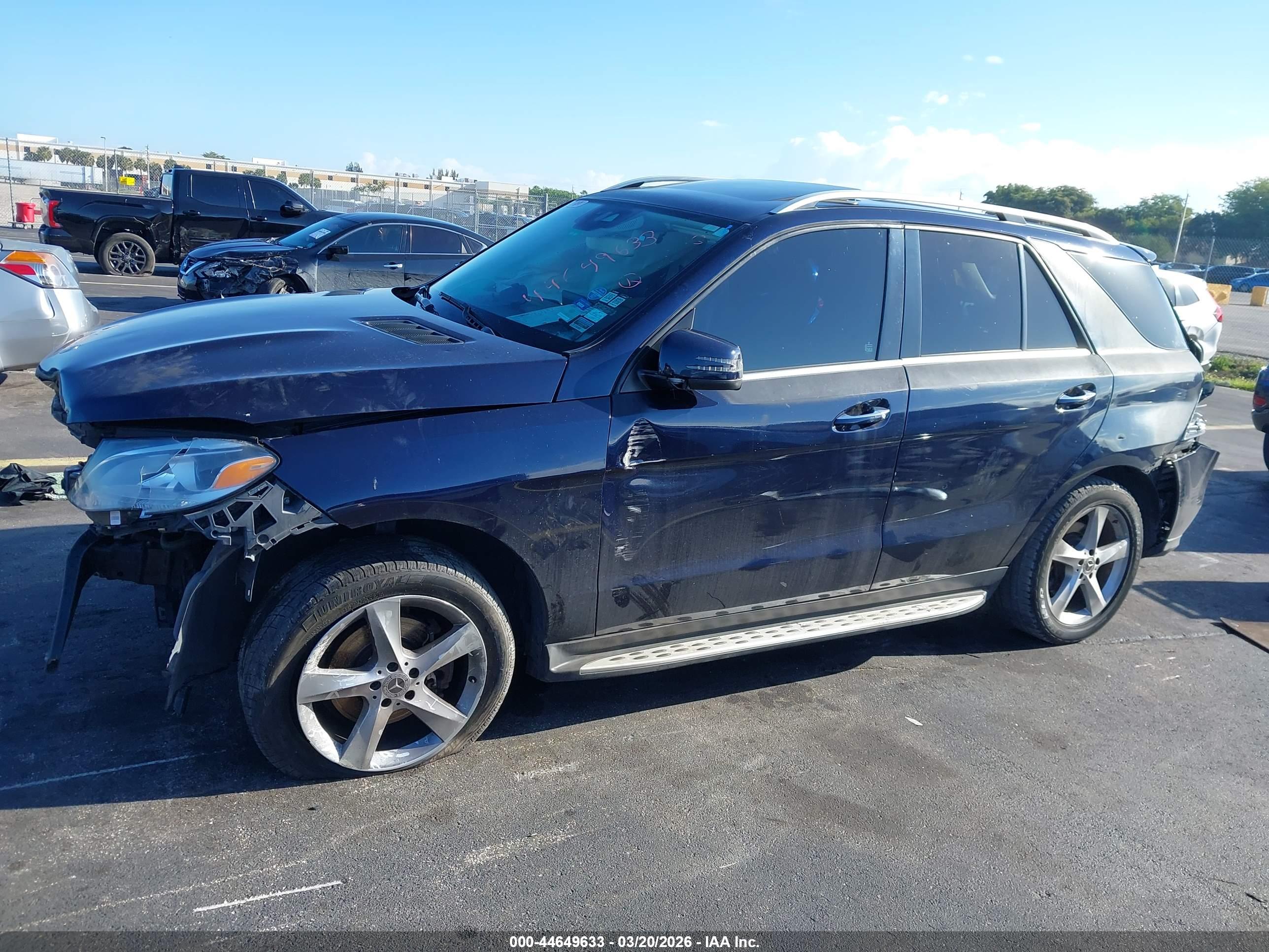 MERCEDES-BENZ GLE image 6