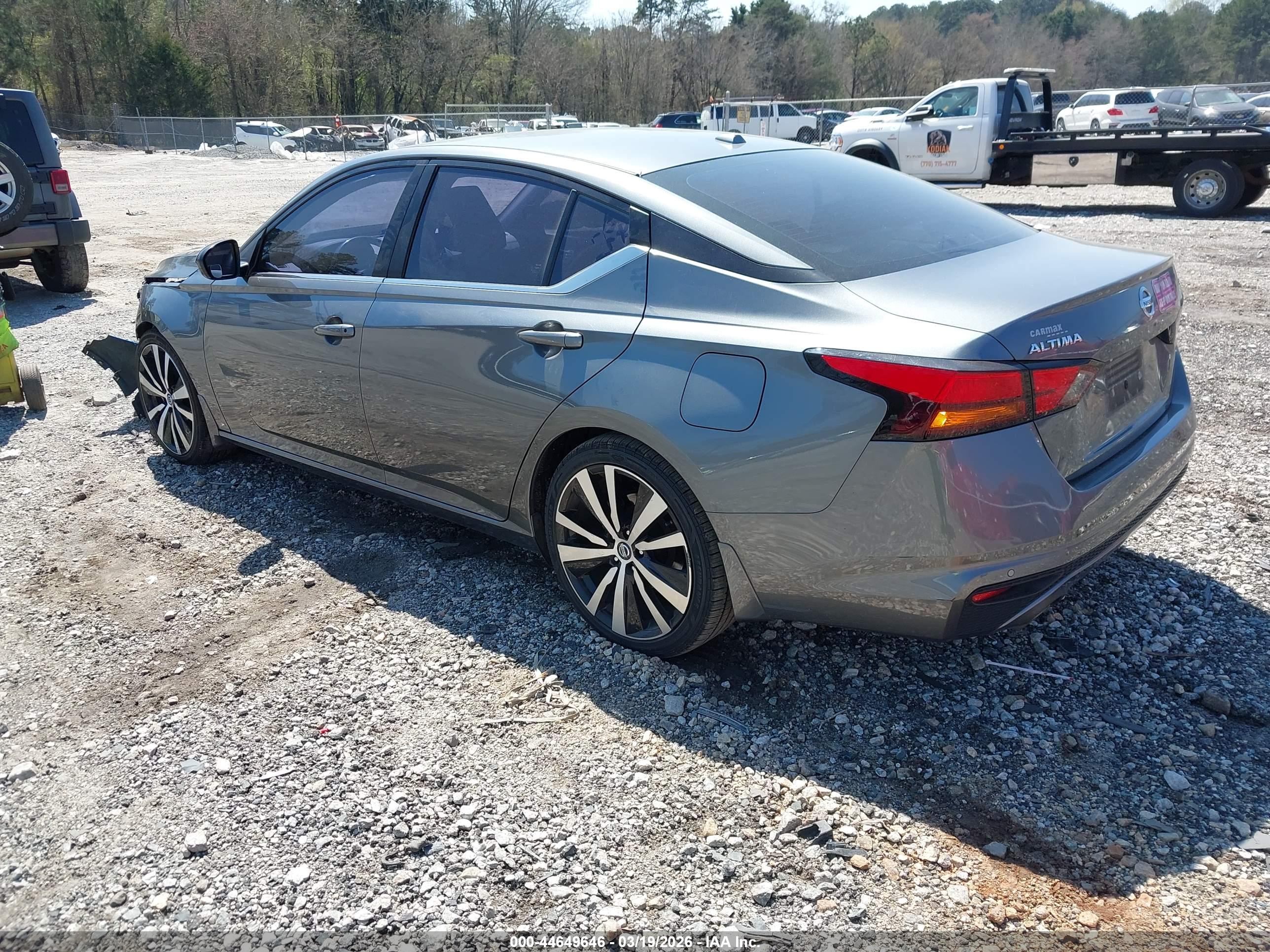 NISSAN ALTIMA image 3