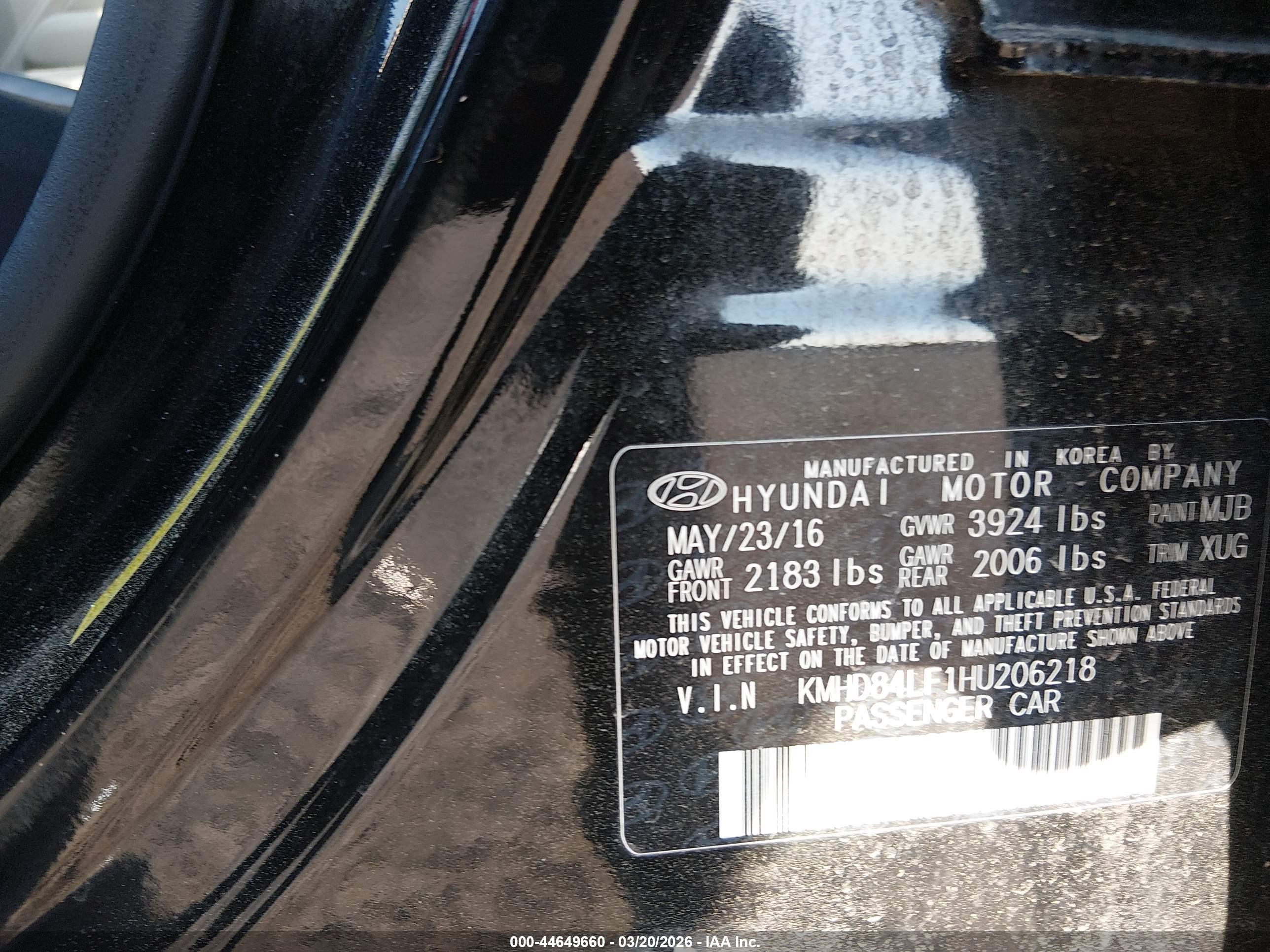 HYUNDAI ELANTRA image 9