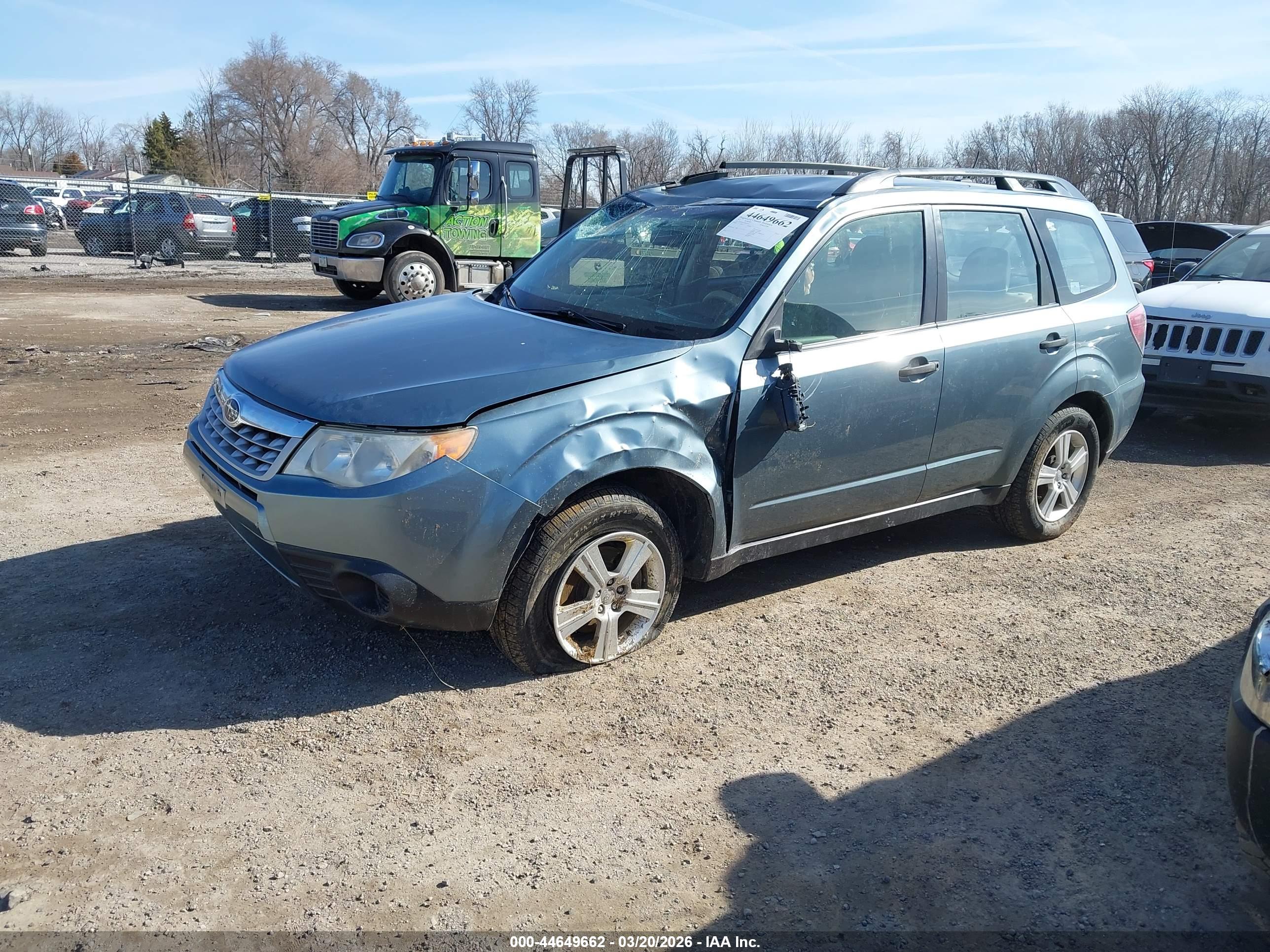 SUBARU FORESTER image 2