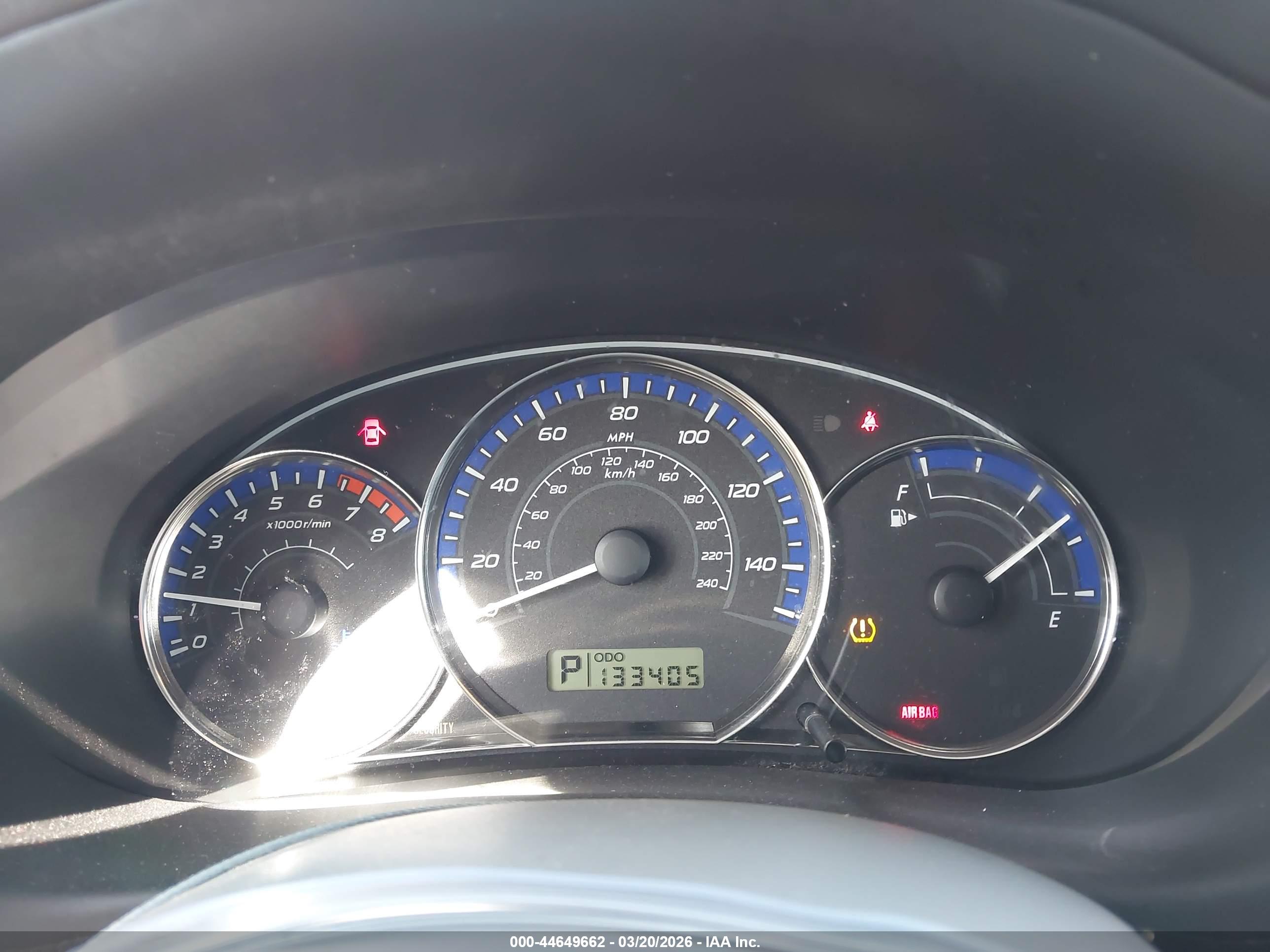 SUBARU FORESTER image 7