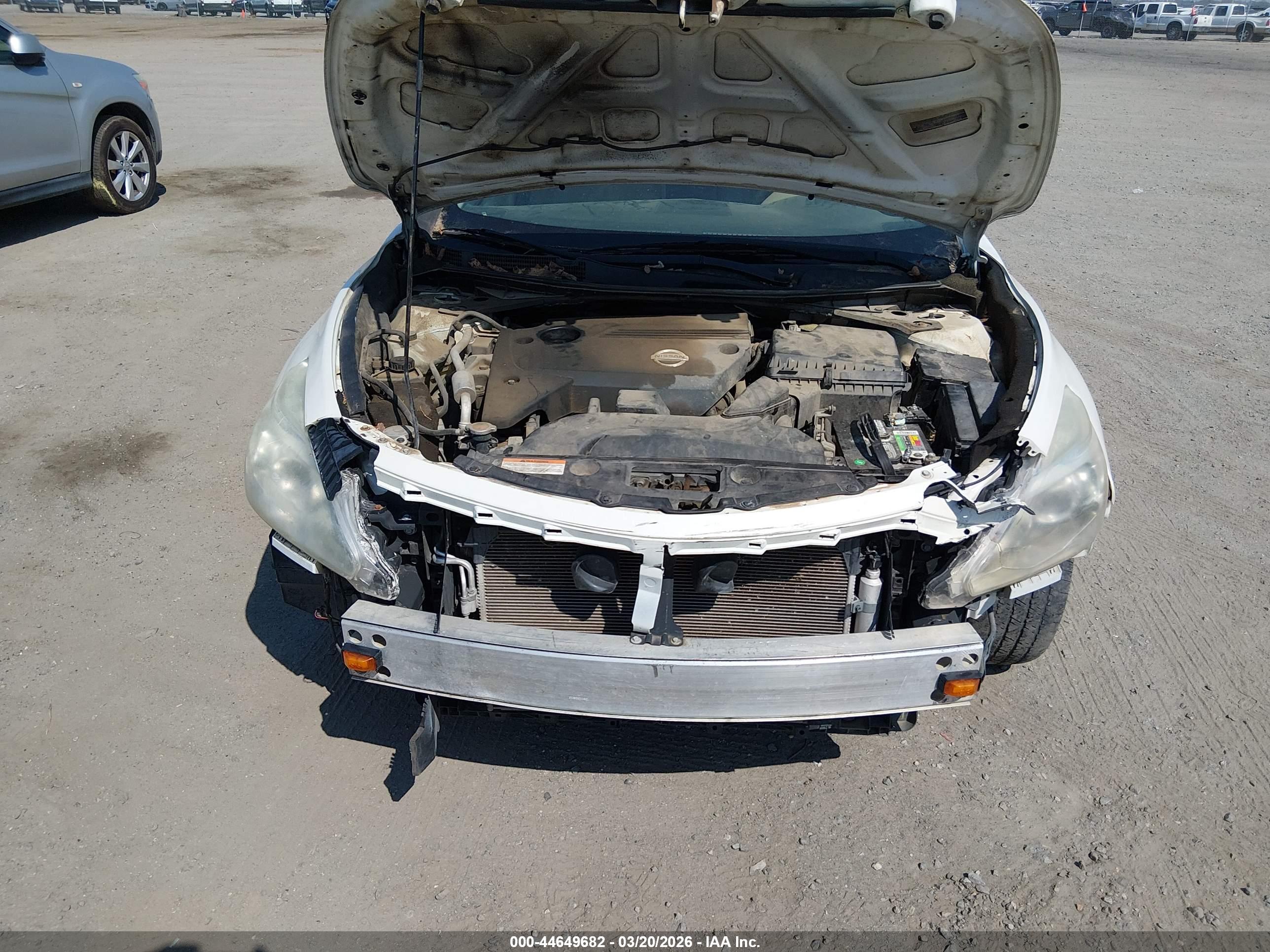 NISSAN ALTIMA image 10