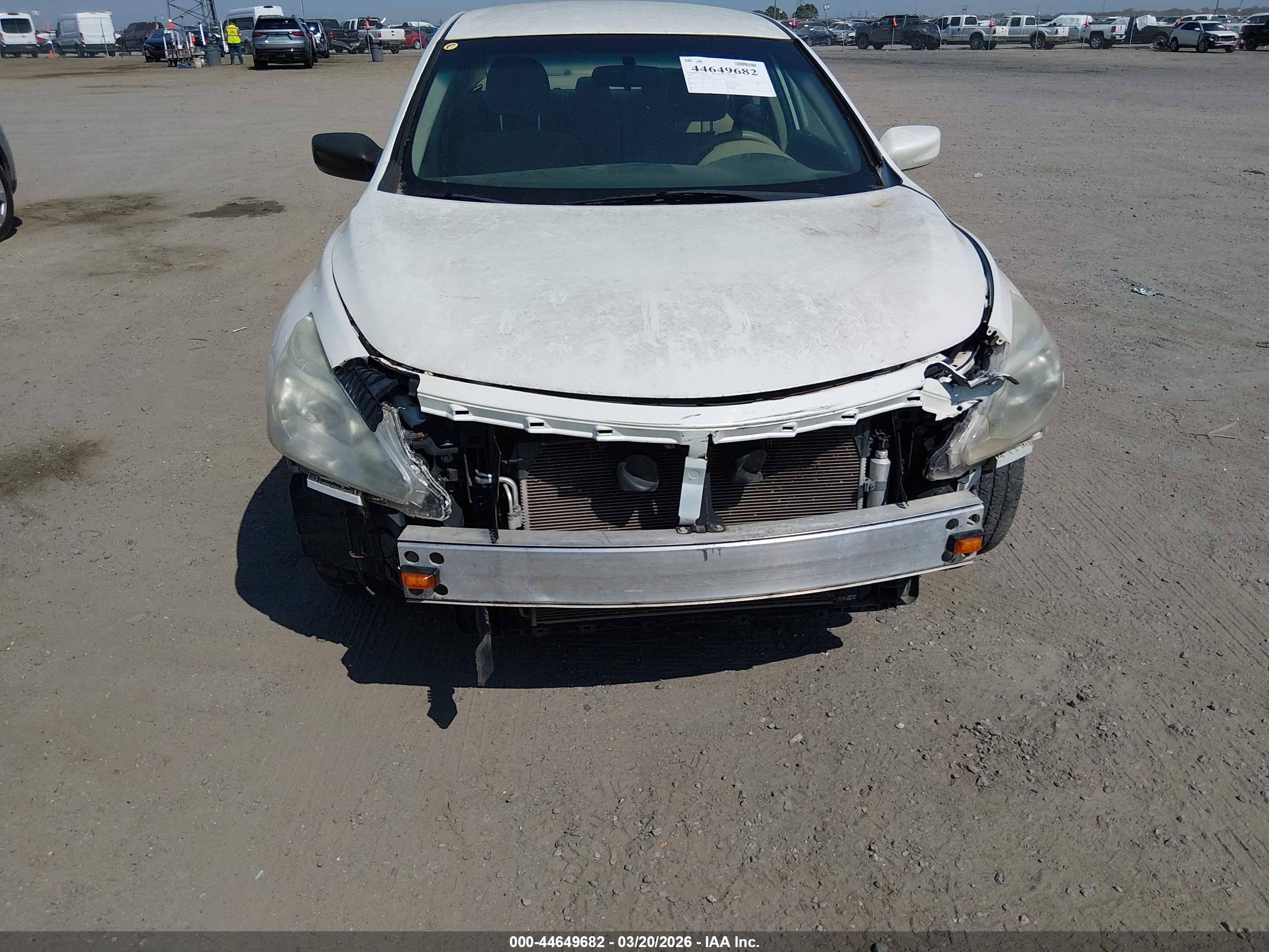 NISSAN ALTIMA image 6