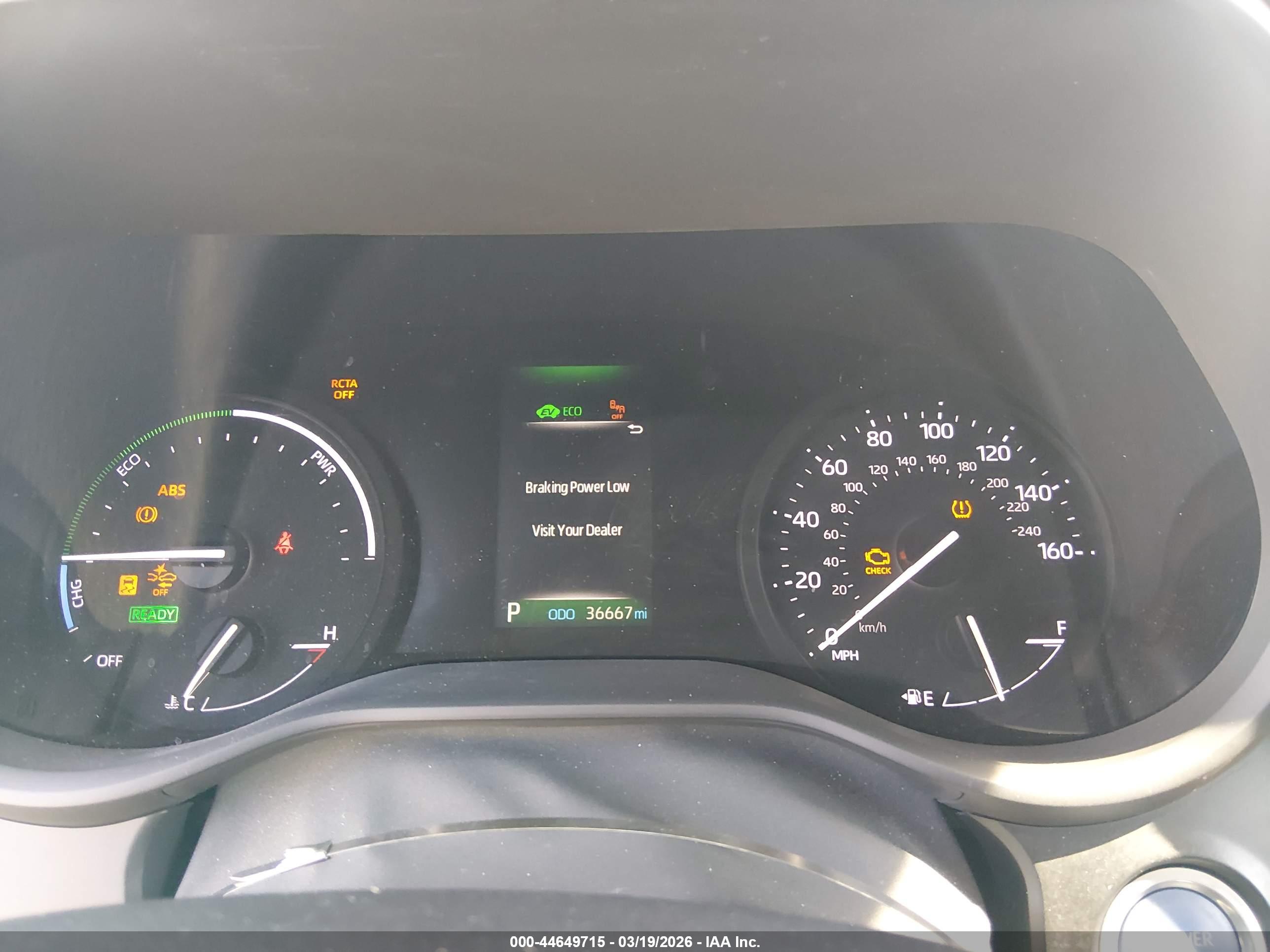 TOYOTA SIENNA image 7