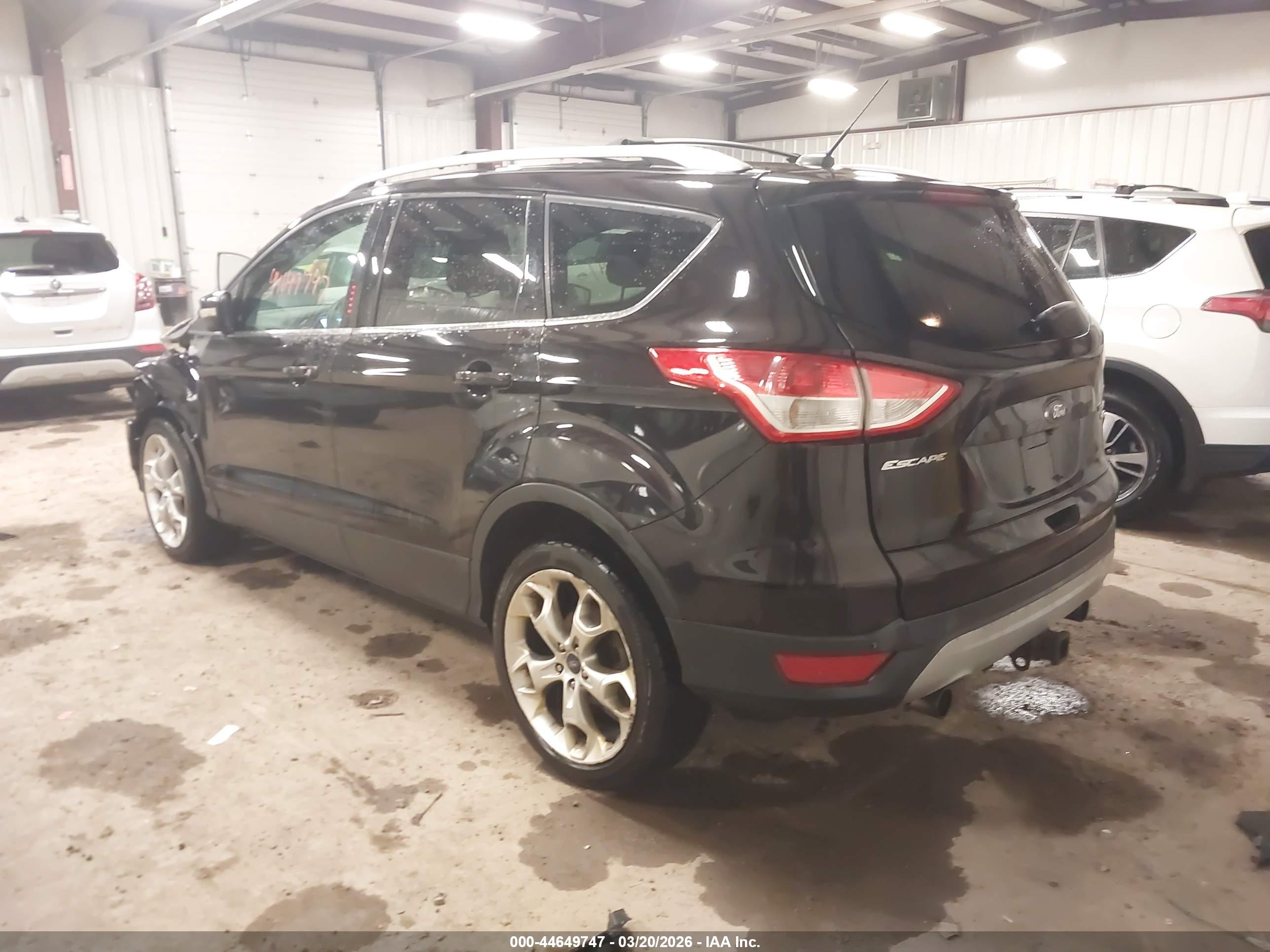 FORD ESCAPE image 3