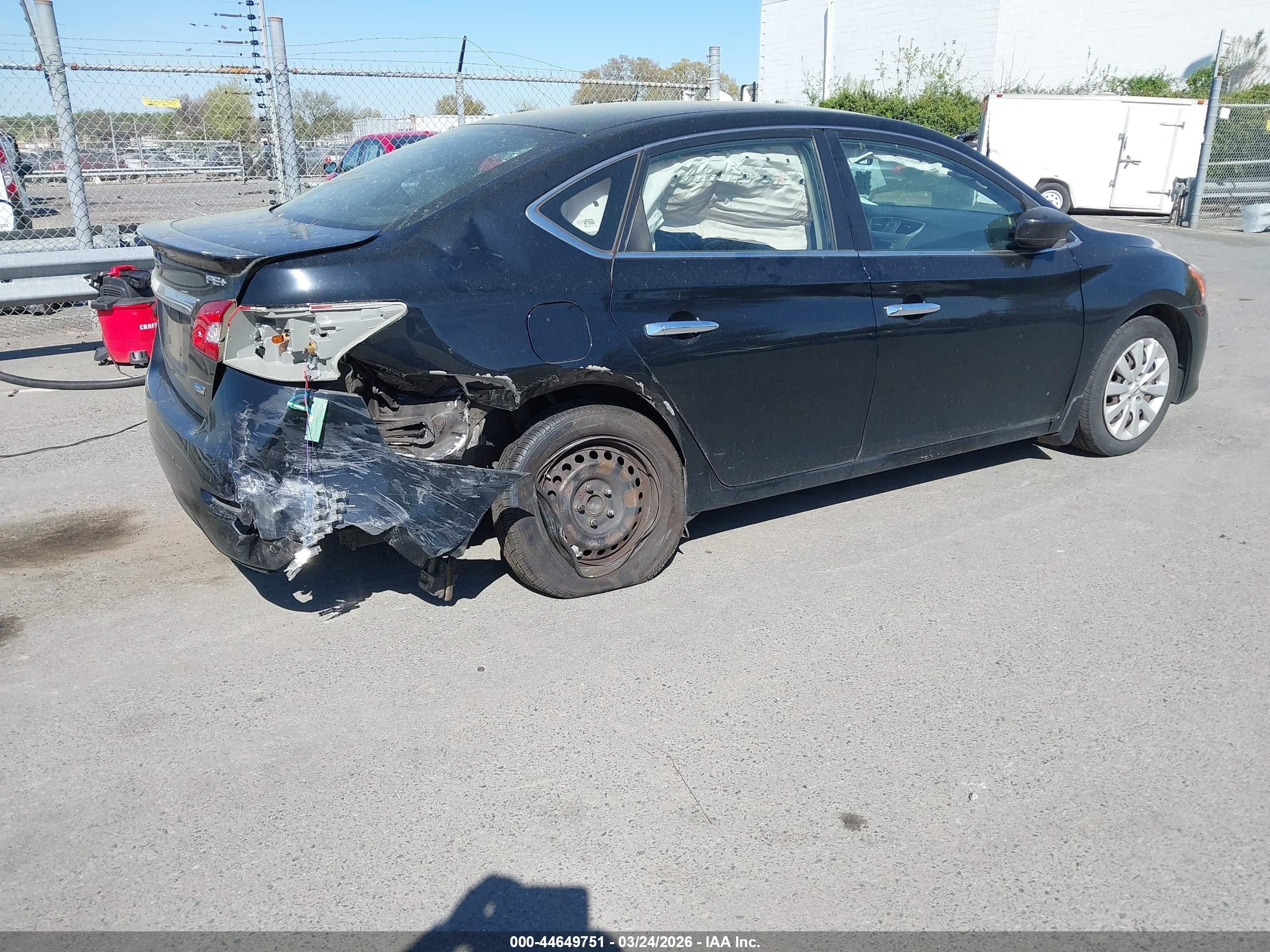 NISSAN SENTRA image 4