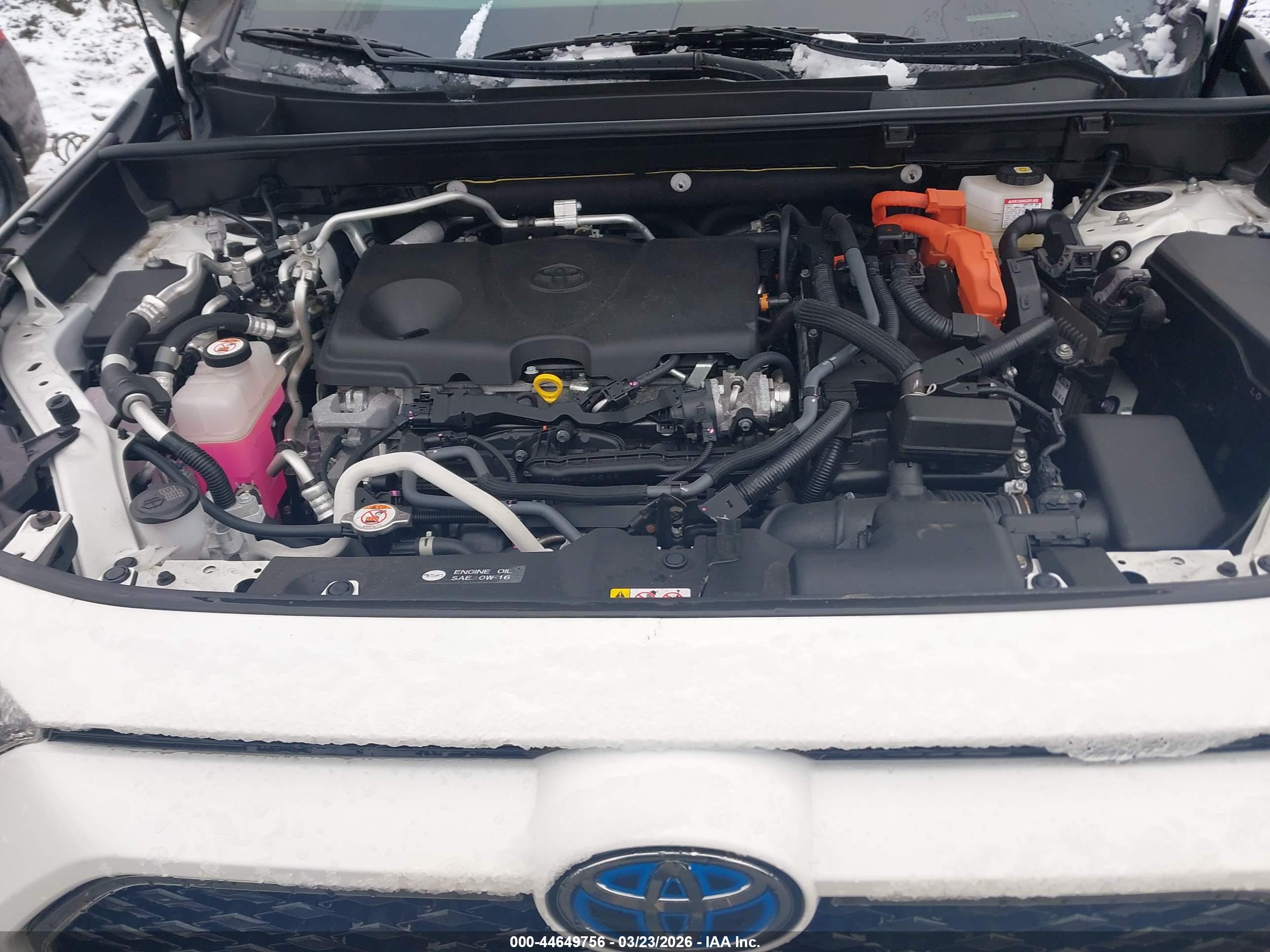 TOYOTA RAV4 image 10