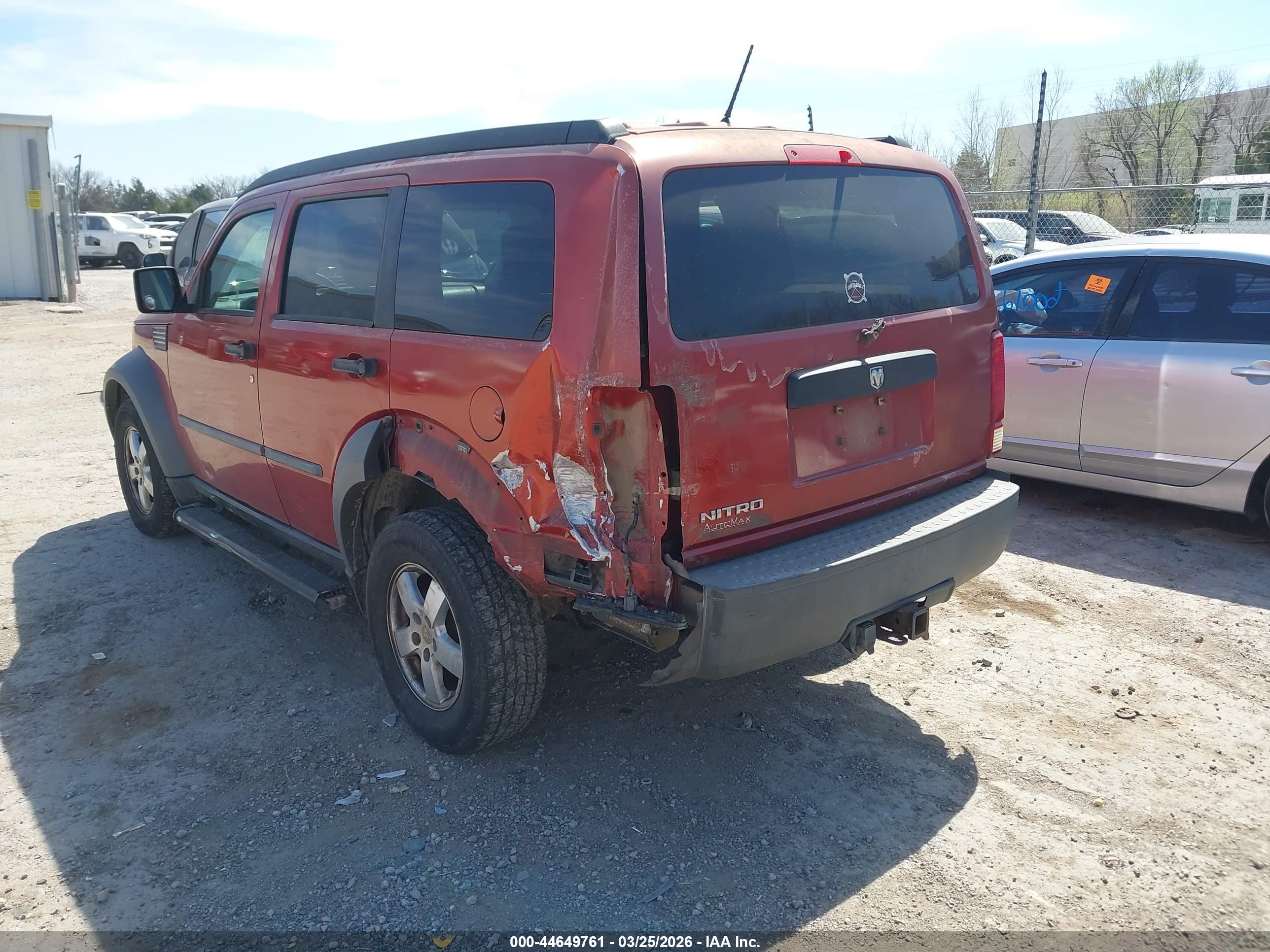 DODGE NITRO image 3