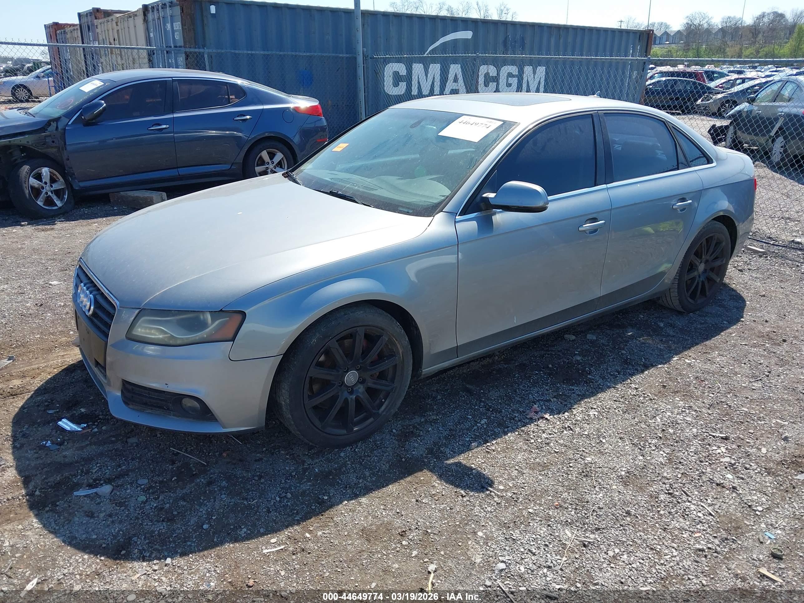 AUDI A4 image 2