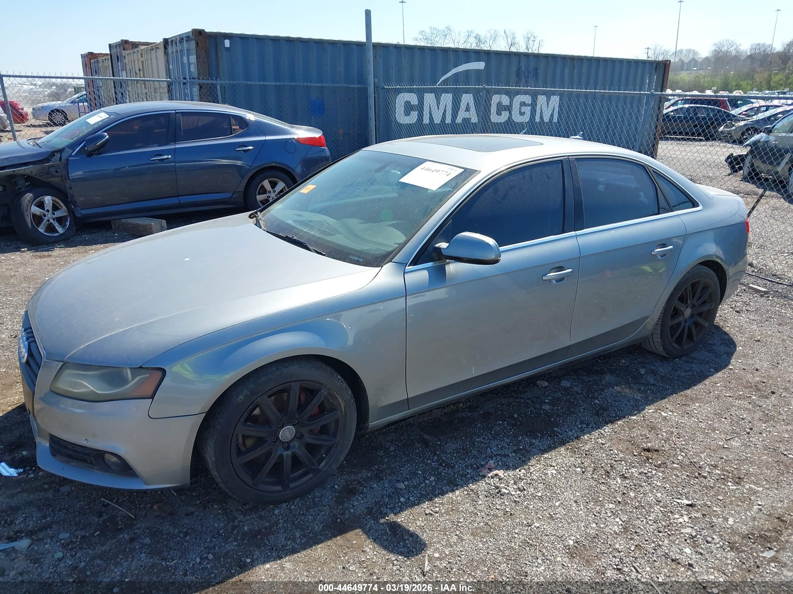 AUDI A4 image 6