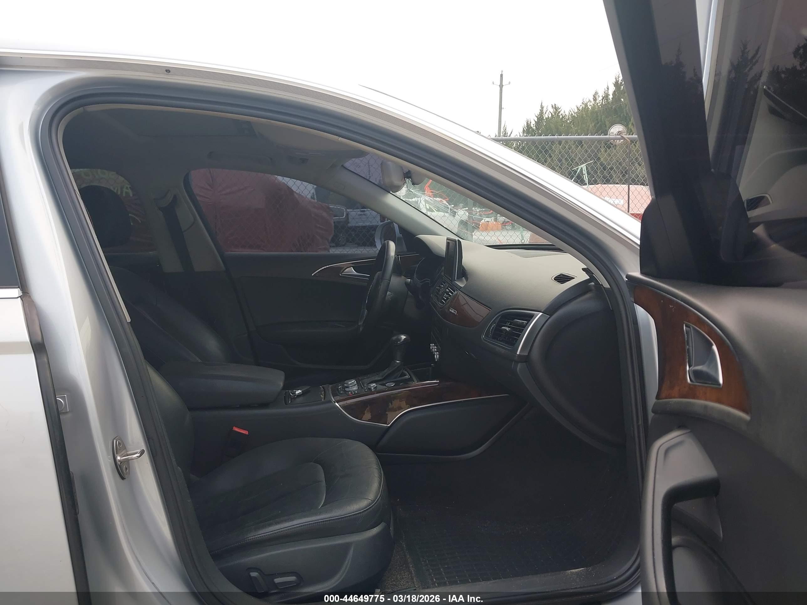 AUDI A6 image 5