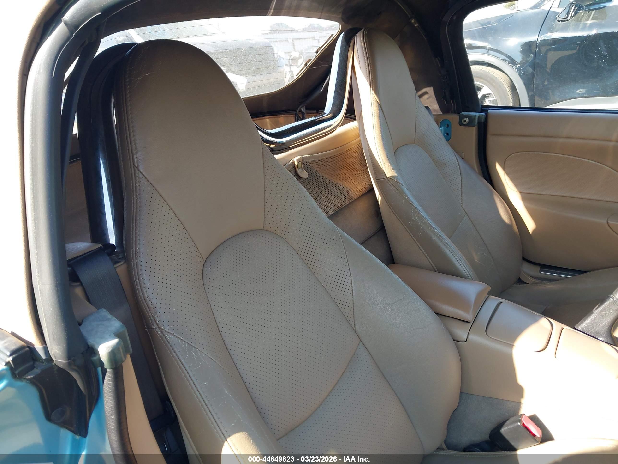 MAZDA MX-5 image 8