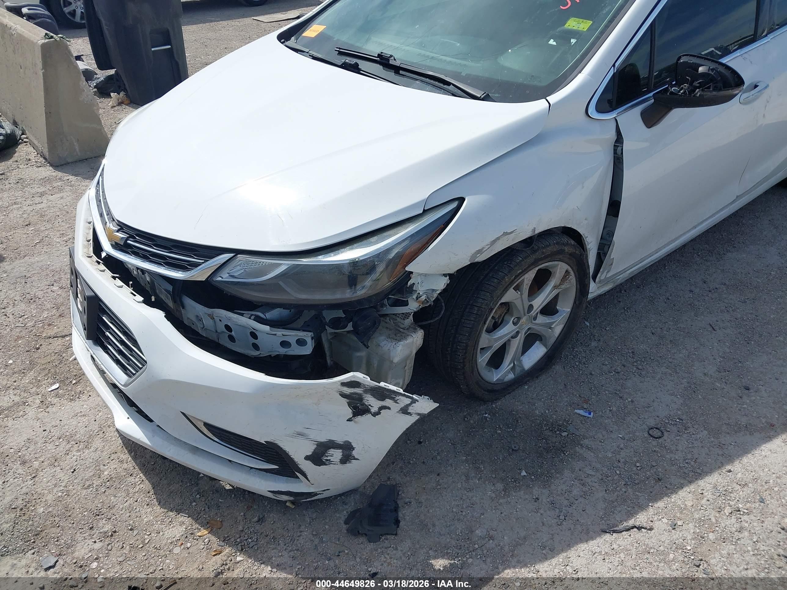 CHEVROLET CRUZE image 6