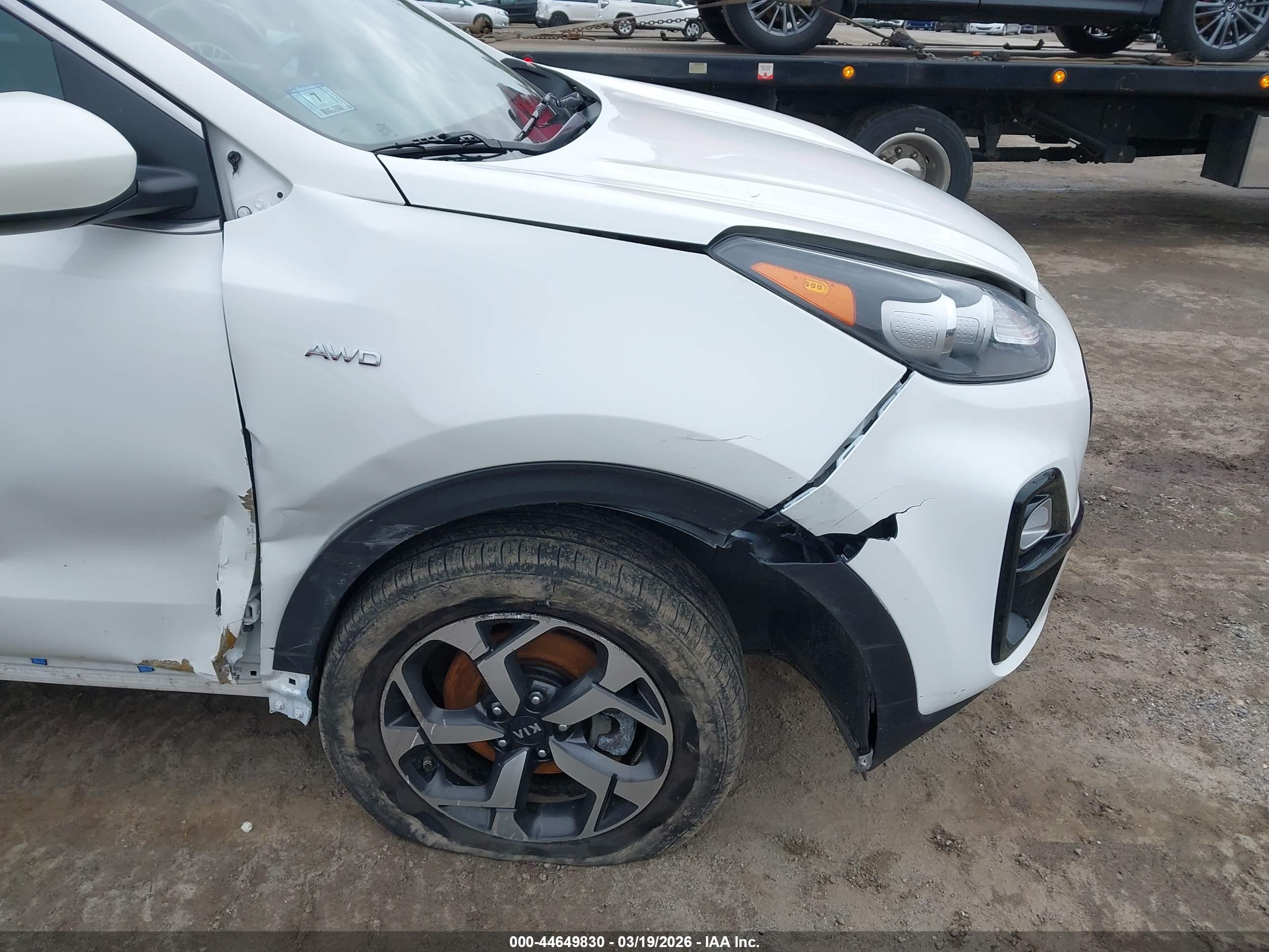 KIA SPORTAGE image 6