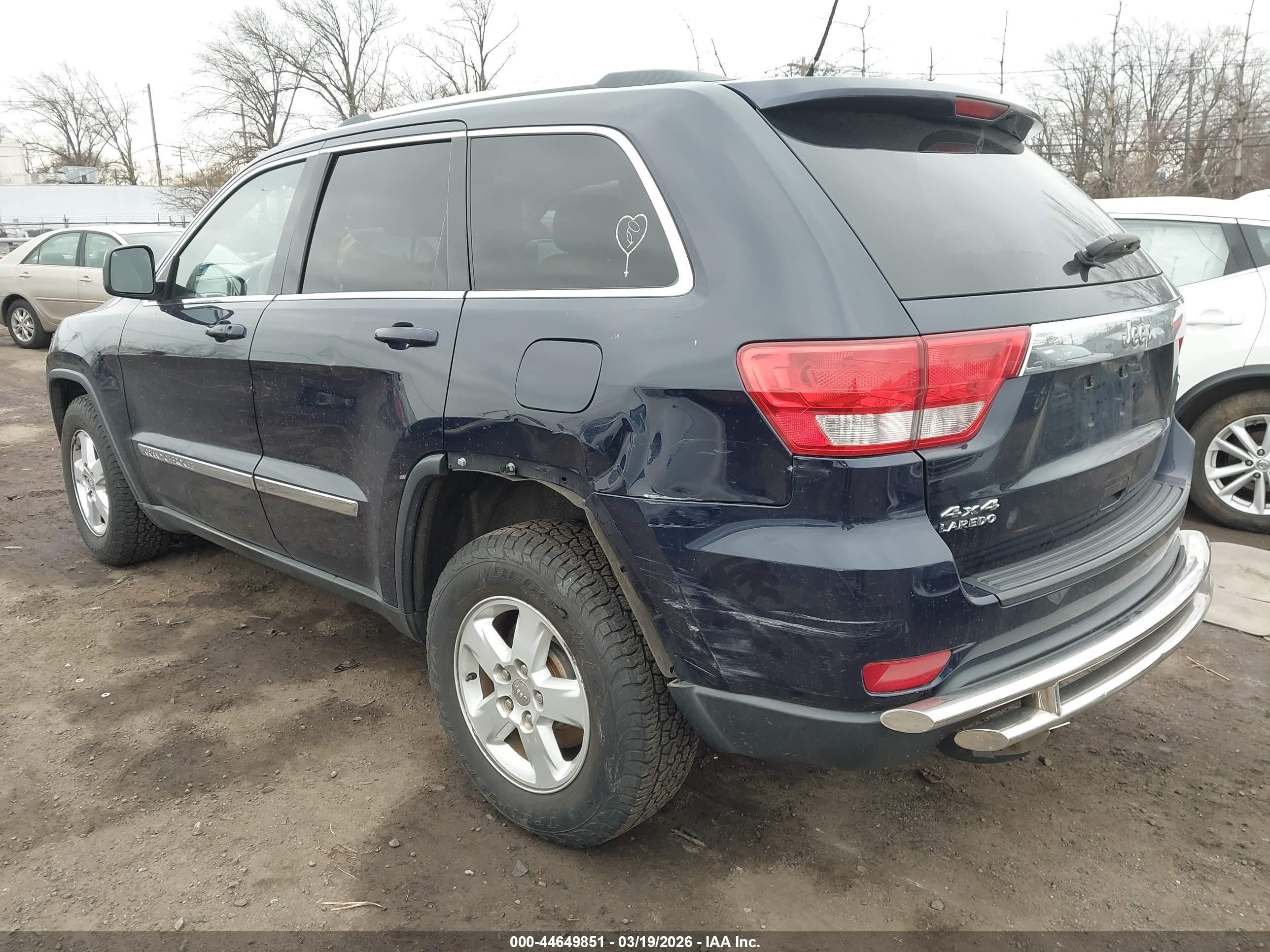 JEEP GRAND image 3