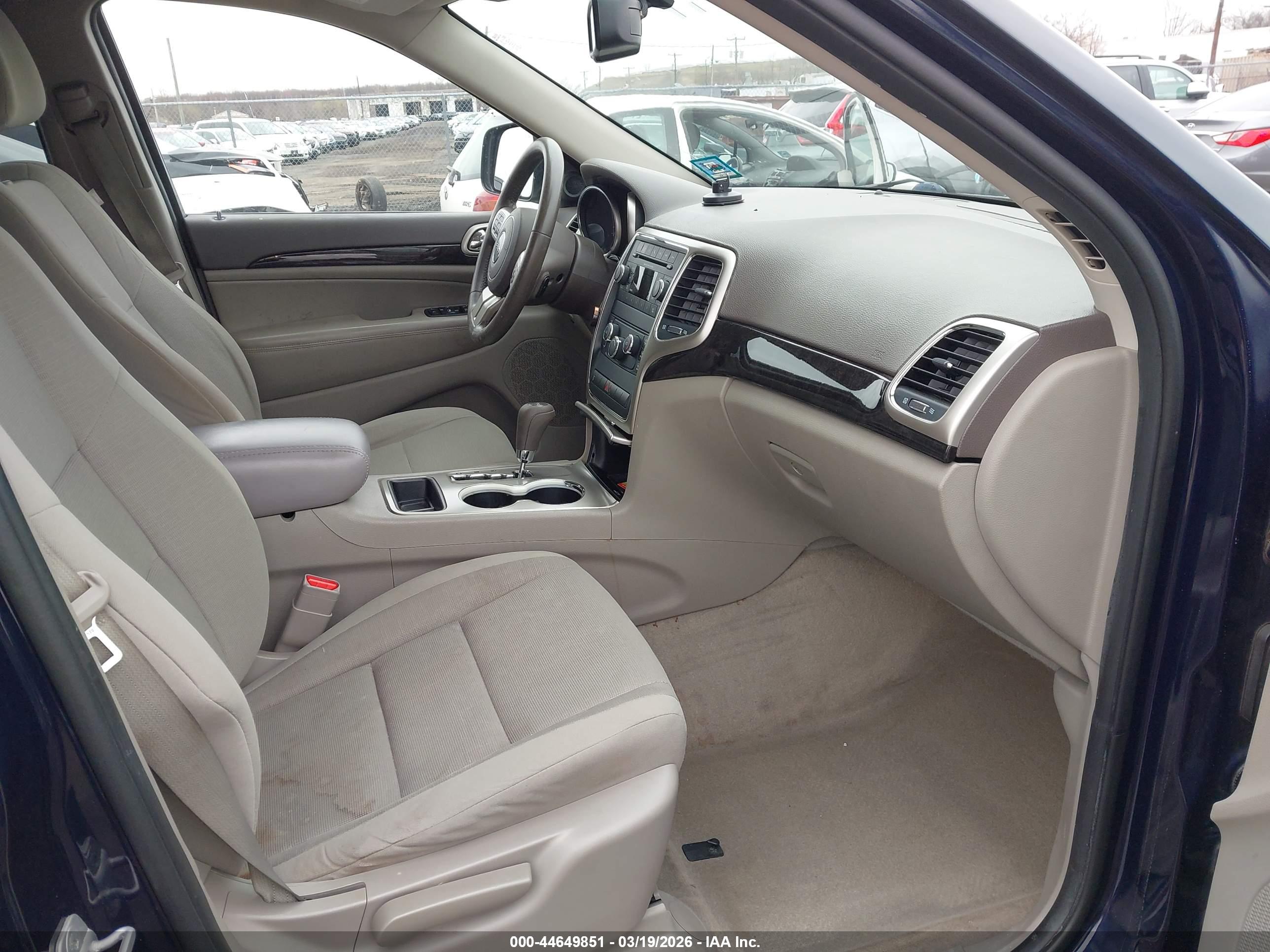 JEEP GRAND image 5