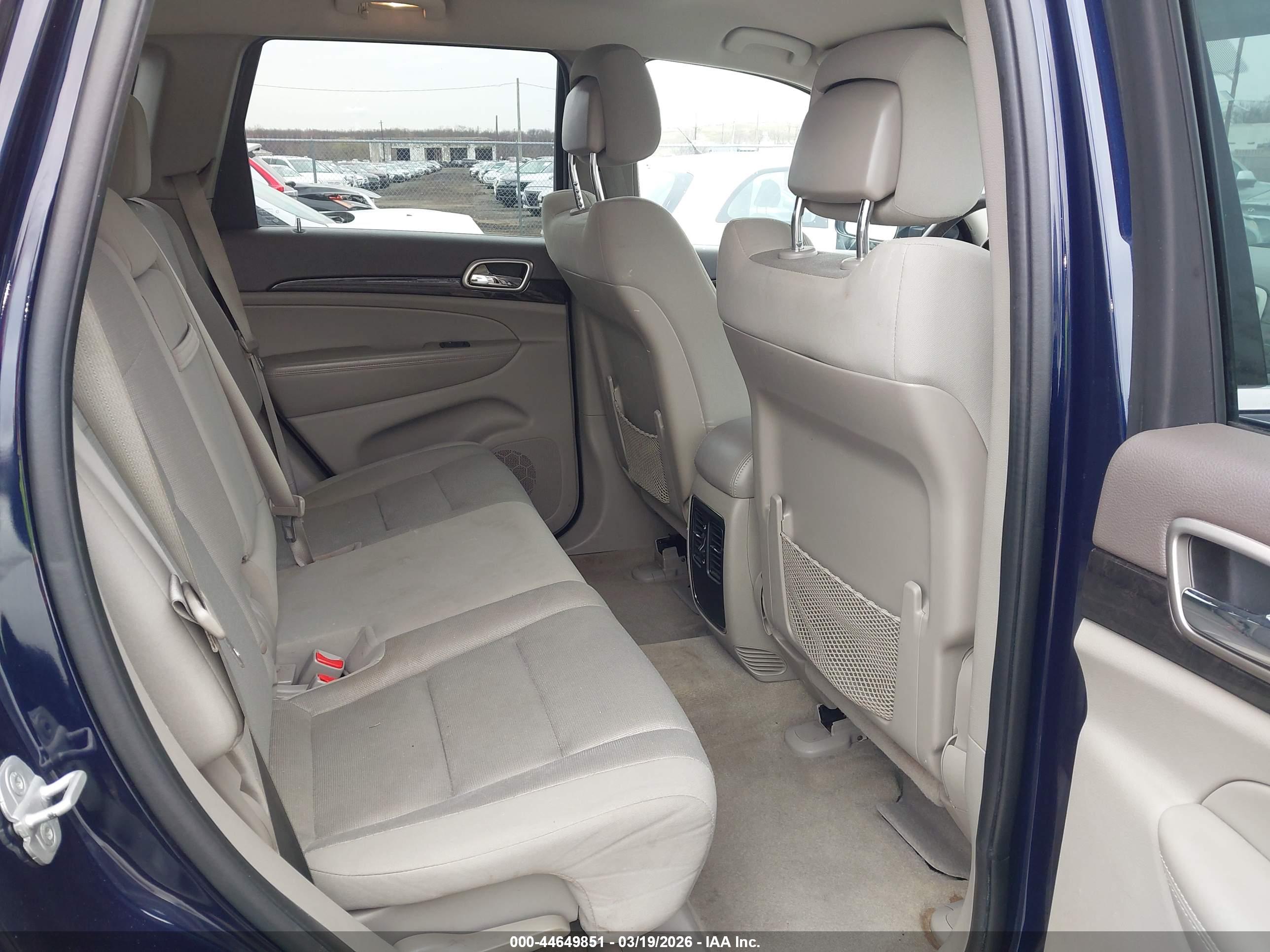 JEEP GRAND image 8
