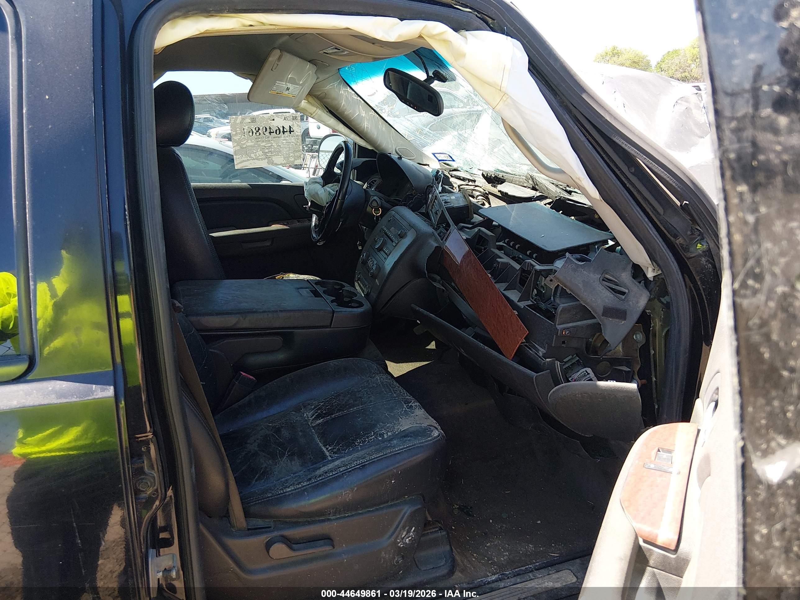 GMC YUKON image 5
