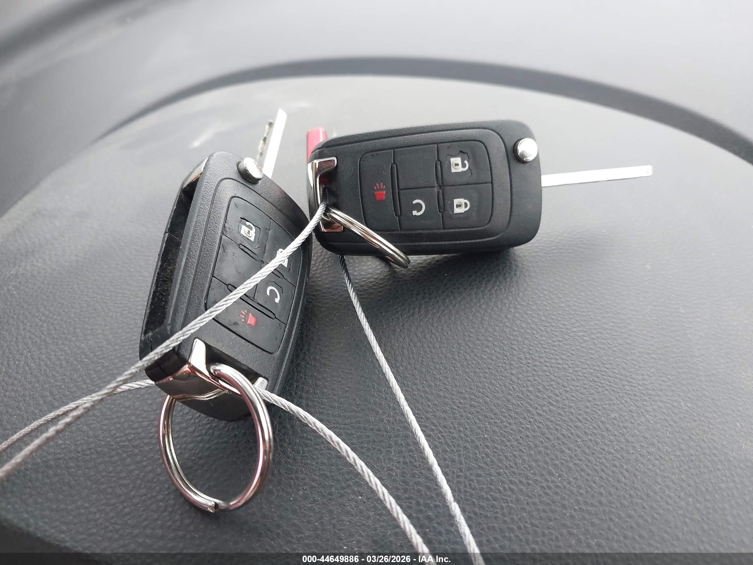 CHEVROLET EQUINOX image 11