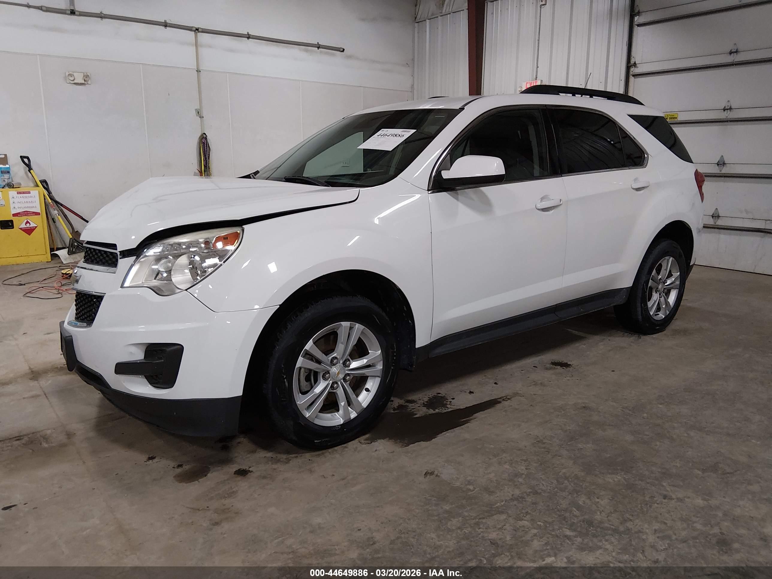 CHEVROLET EQUINOX image 2