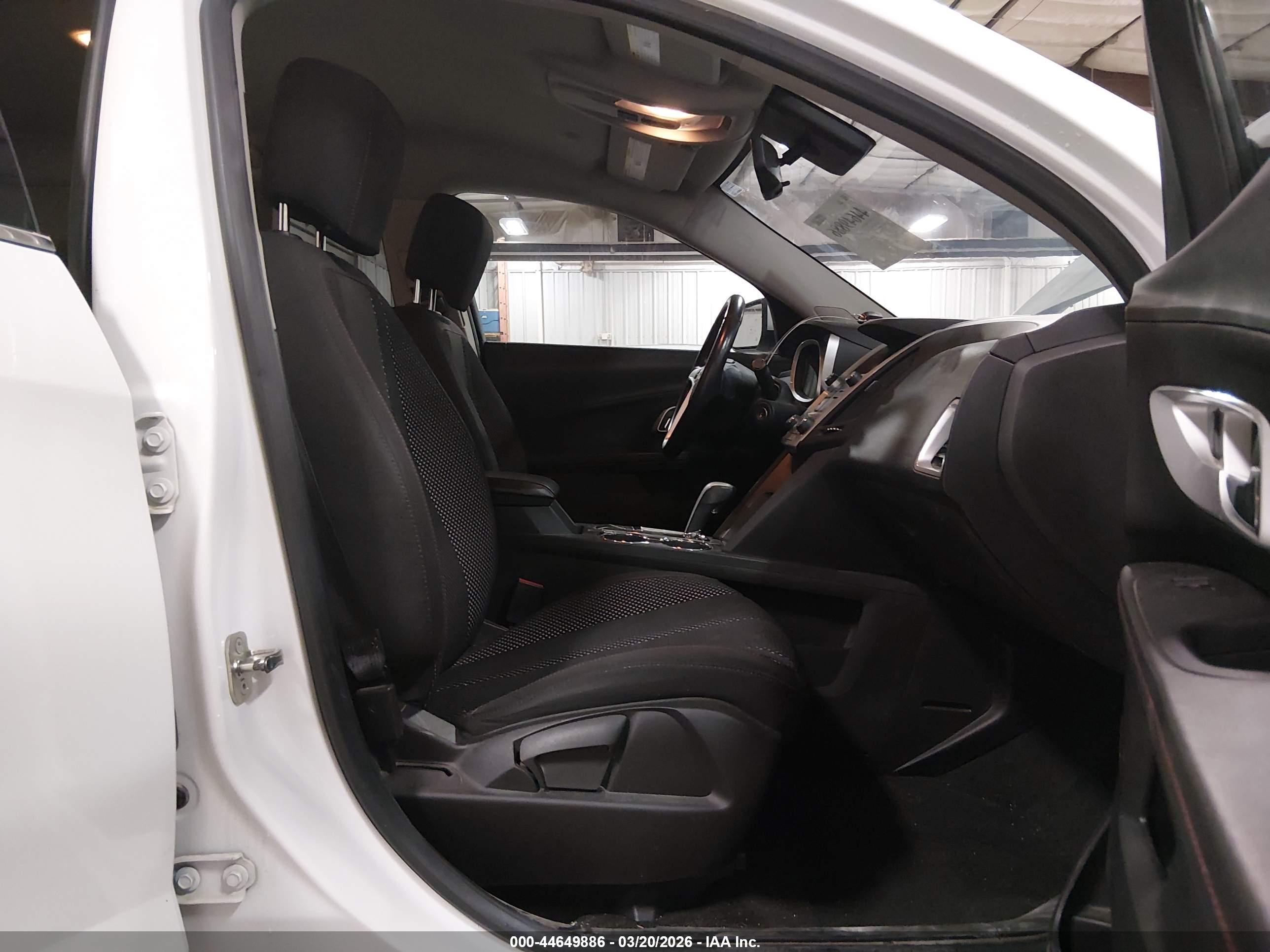 CHEVROLET EQUINOX image 5