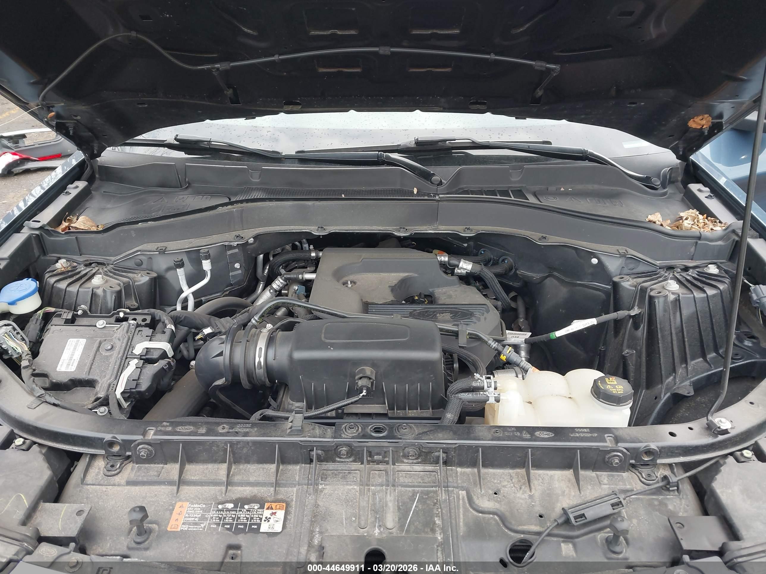 FORD EXPLORER image 10