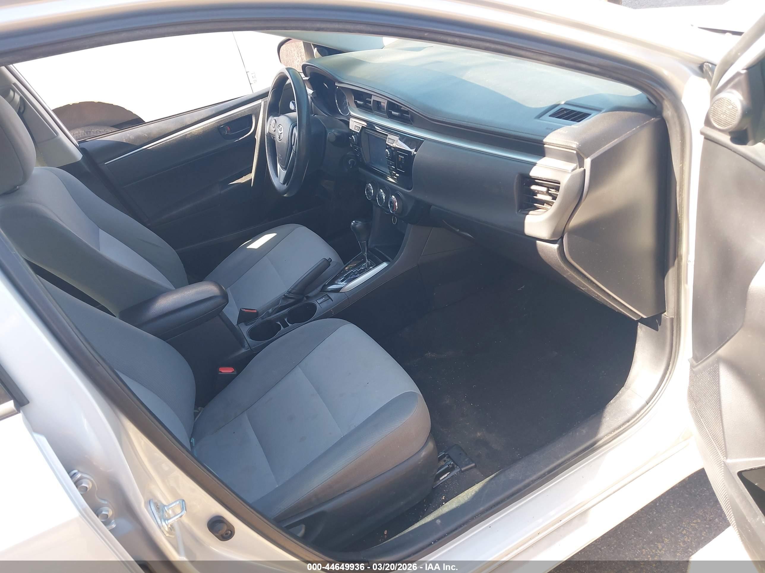 TOYOTA COROLLA image 5