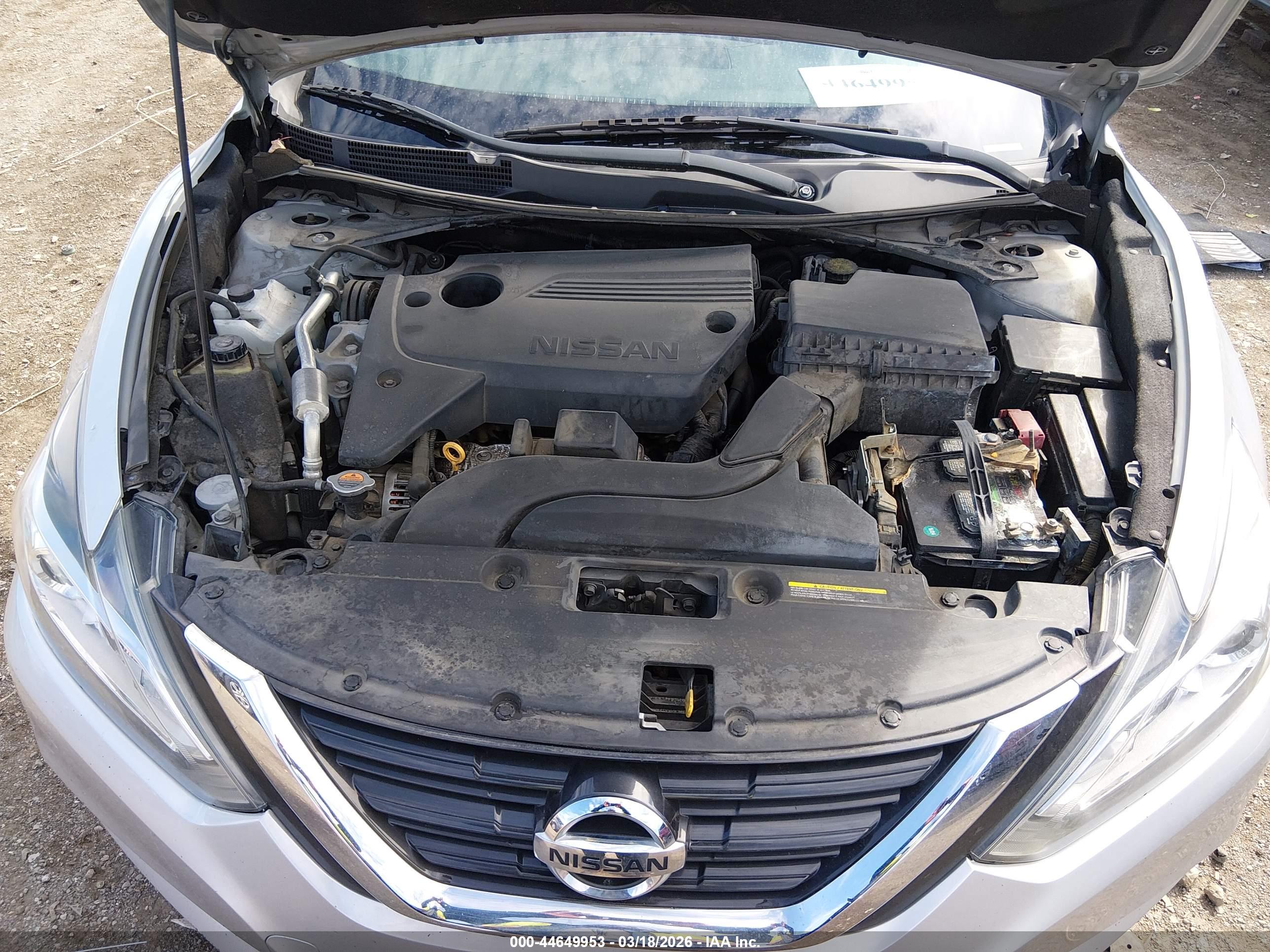 NISSAN ALTIMA image 10