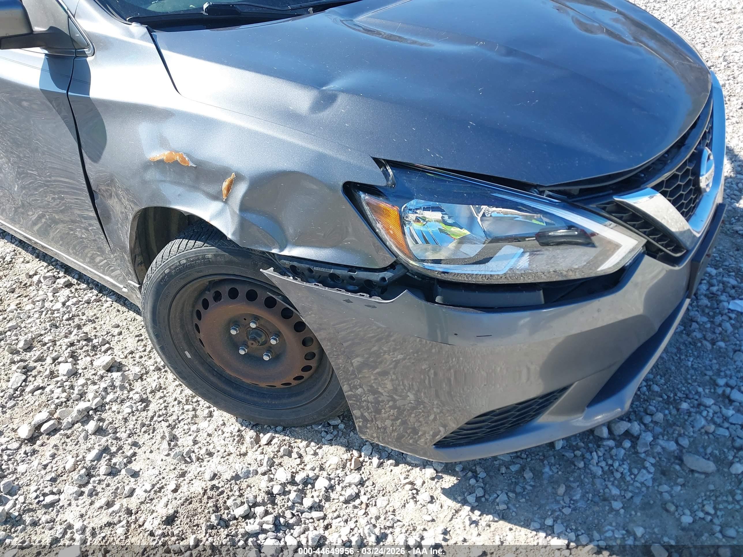 NISSAN SENTRA image 6