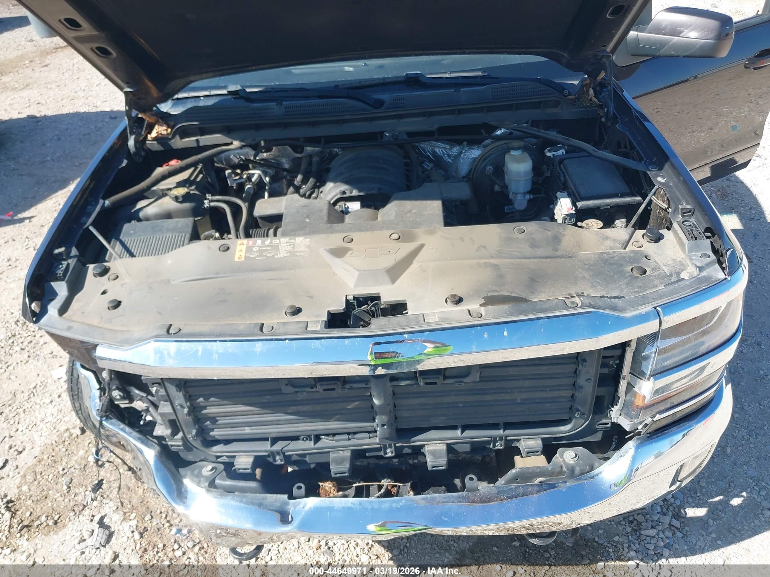 CHEVROLET SILVERADO image 10
