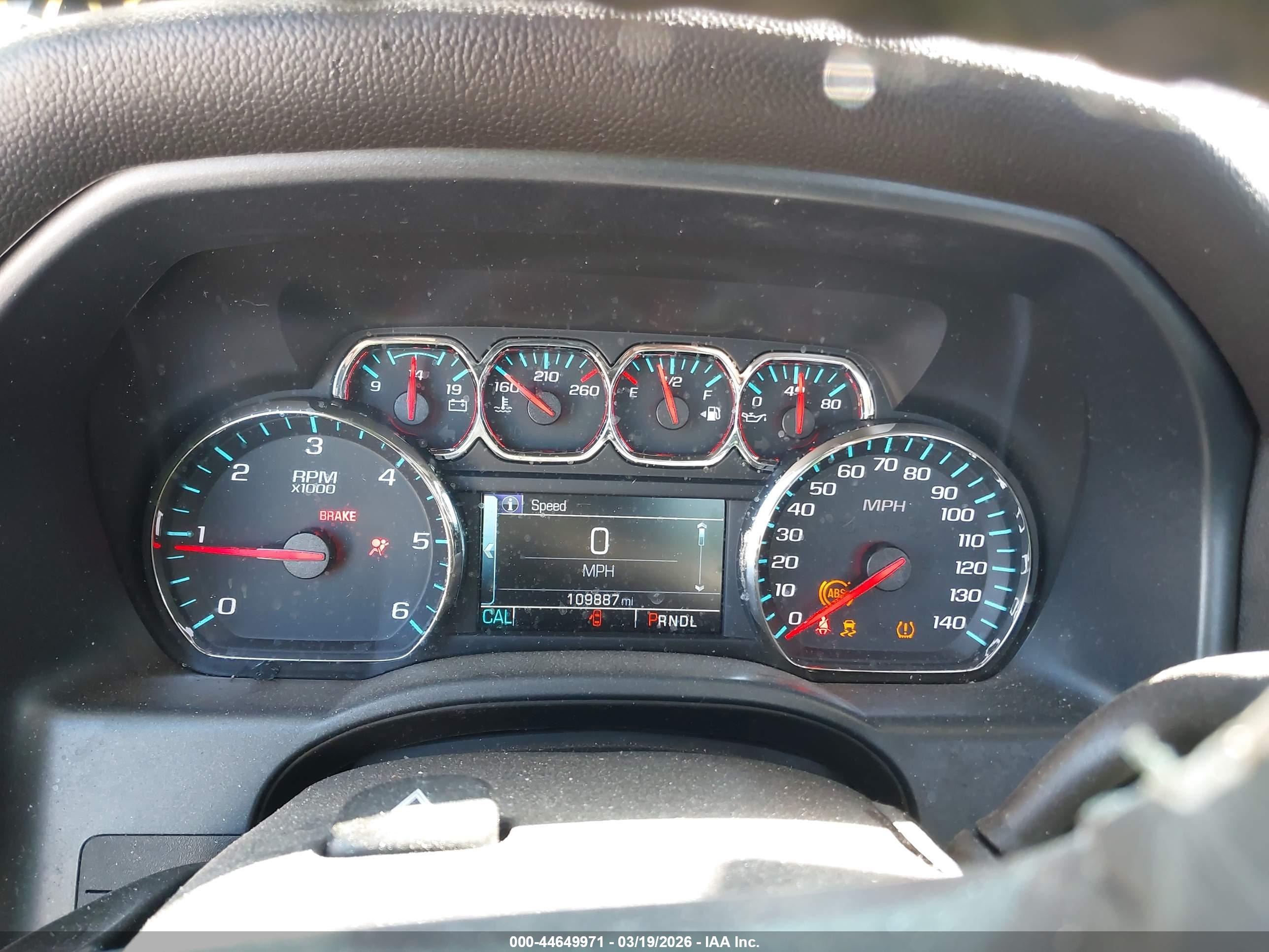 CHEVROLET SILVERADO image 7