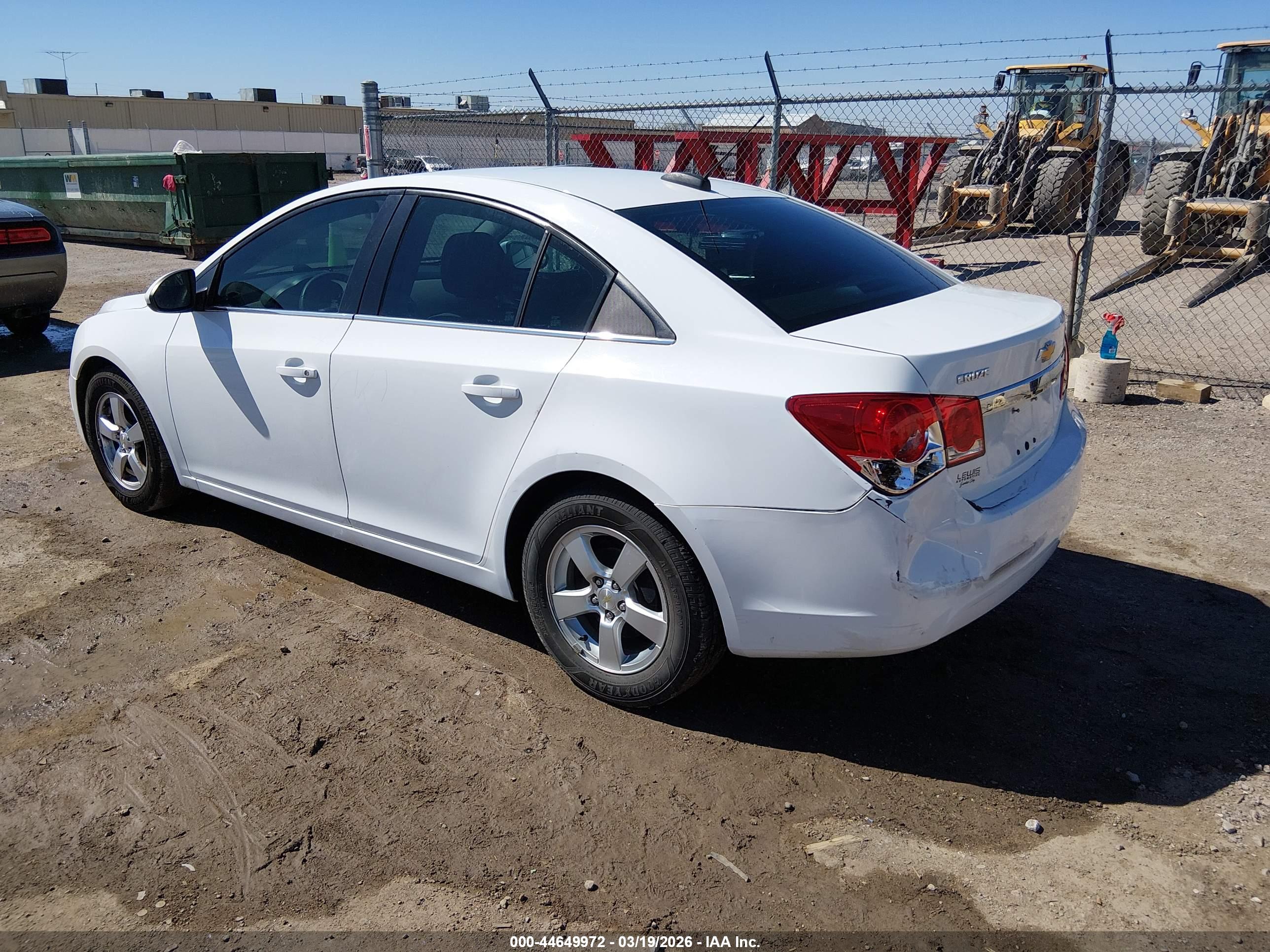 CHEVROLET CRUZE image 3