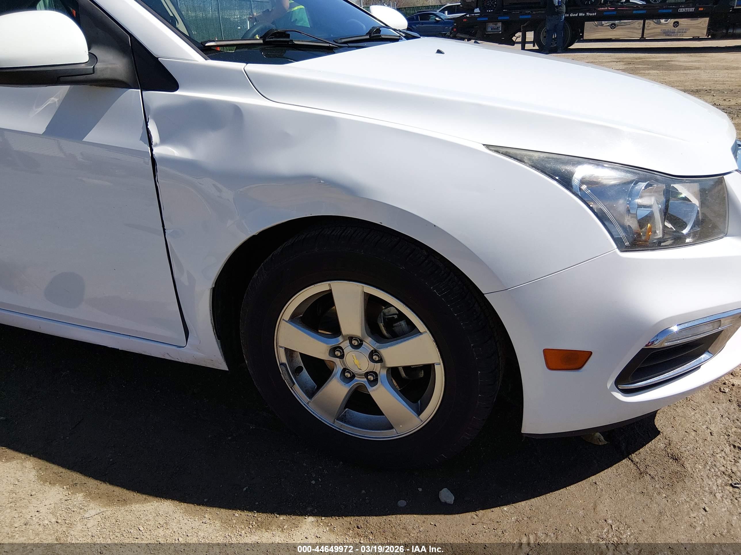 CHEVROLET CRUZE image 6
